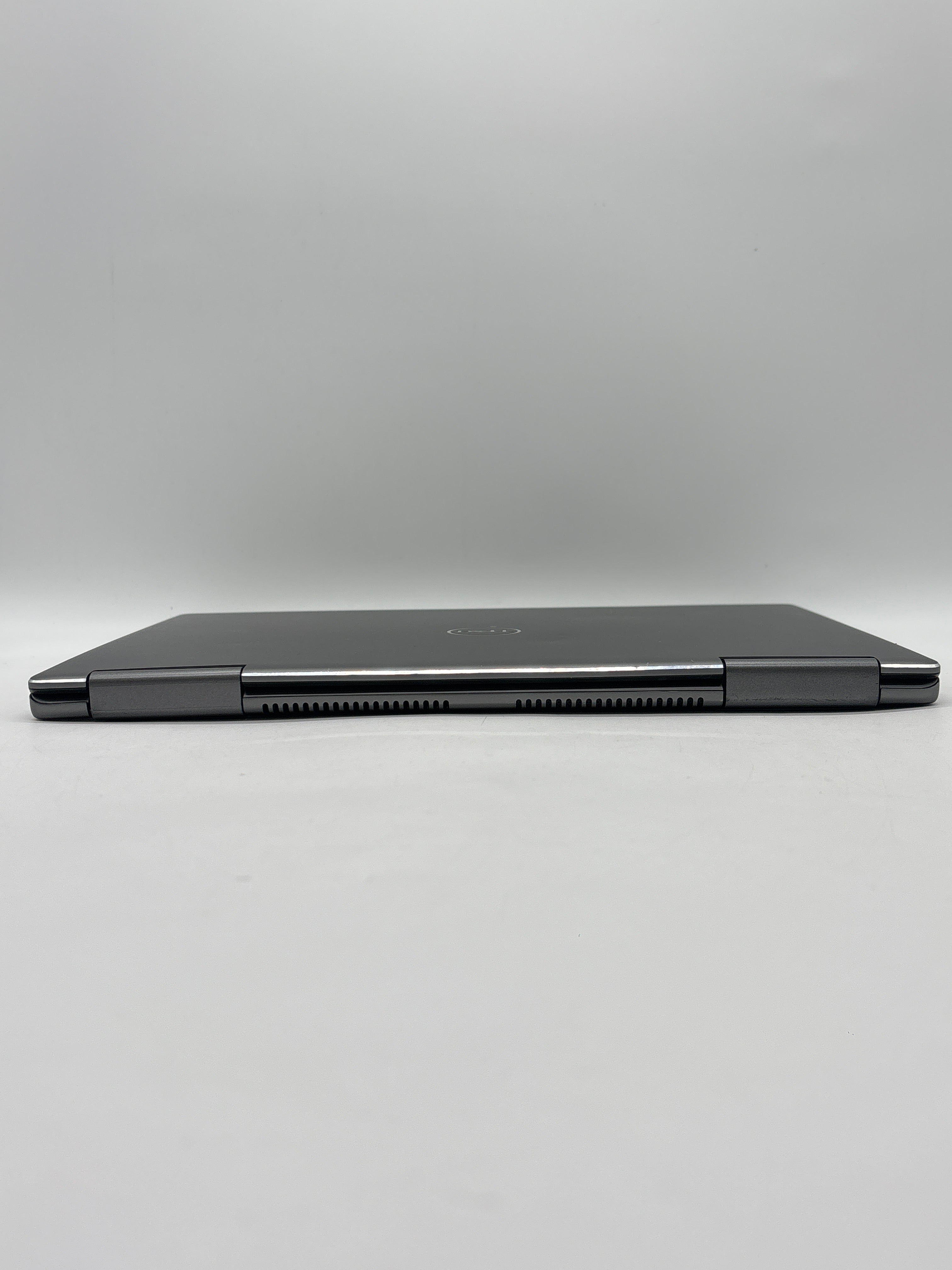 Dell Inspiron 13 Inspiron P83G I5-8250U 8GB RAM 256GB SSD - For Parts (Read DESC)