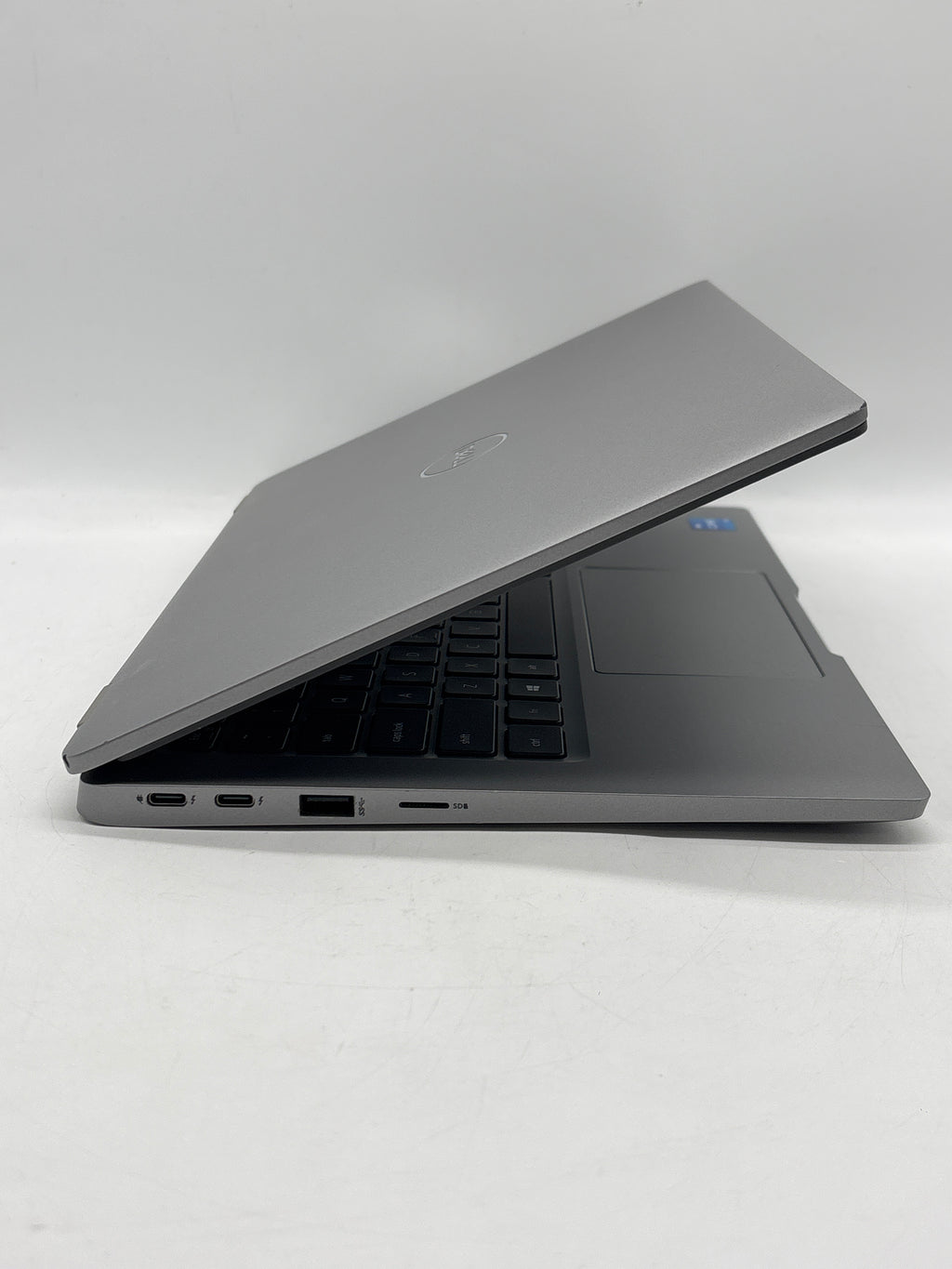 Dell Latitude 5320 13" Intel Core i5-1145G7 16GB RAM 512GB SSD Gray - Used