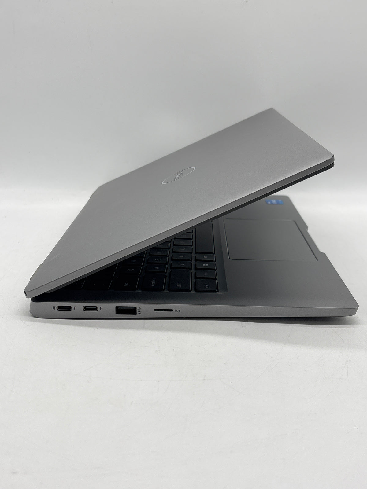 Dell Latitude 5320 13" Intel Core i5-1145G7 16GB RAM 512GB SSD Gray - Used