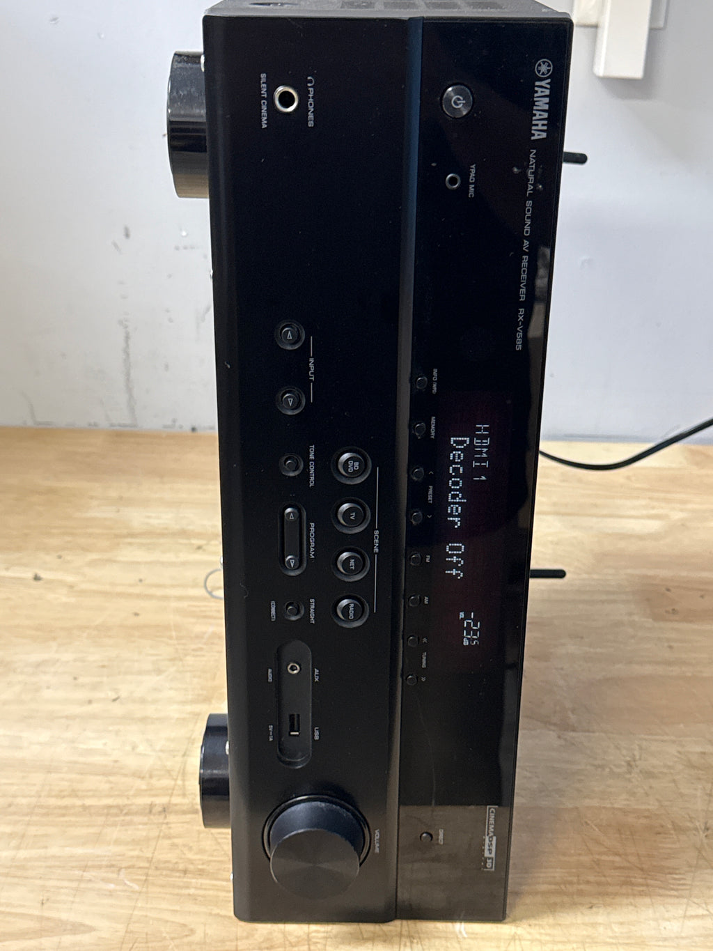 Yamaha RX-V585 7.2 Channel AV Receiver Dolby Atmos DTS X 4K HDR Wi-Fi - Used