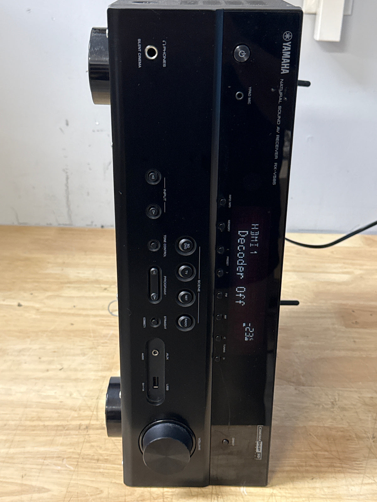 Yamaha RX-V585 7.2 Channel AV Receiver Dolby Atmos DTS X 4K HDR Wi-Fi - Used