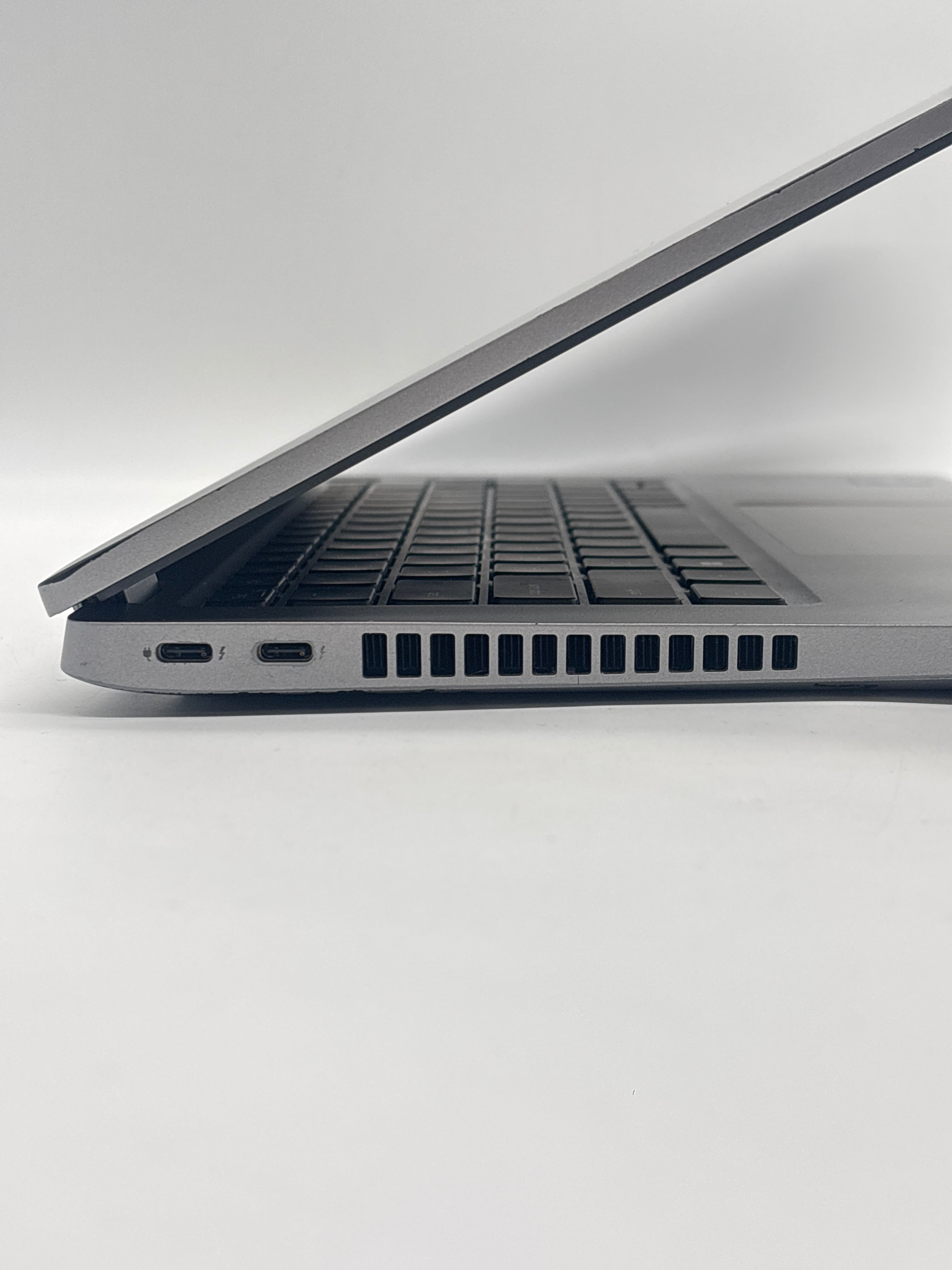 Dell Latitude 5430 i5-1245U 16GB RAM 256GB SSD