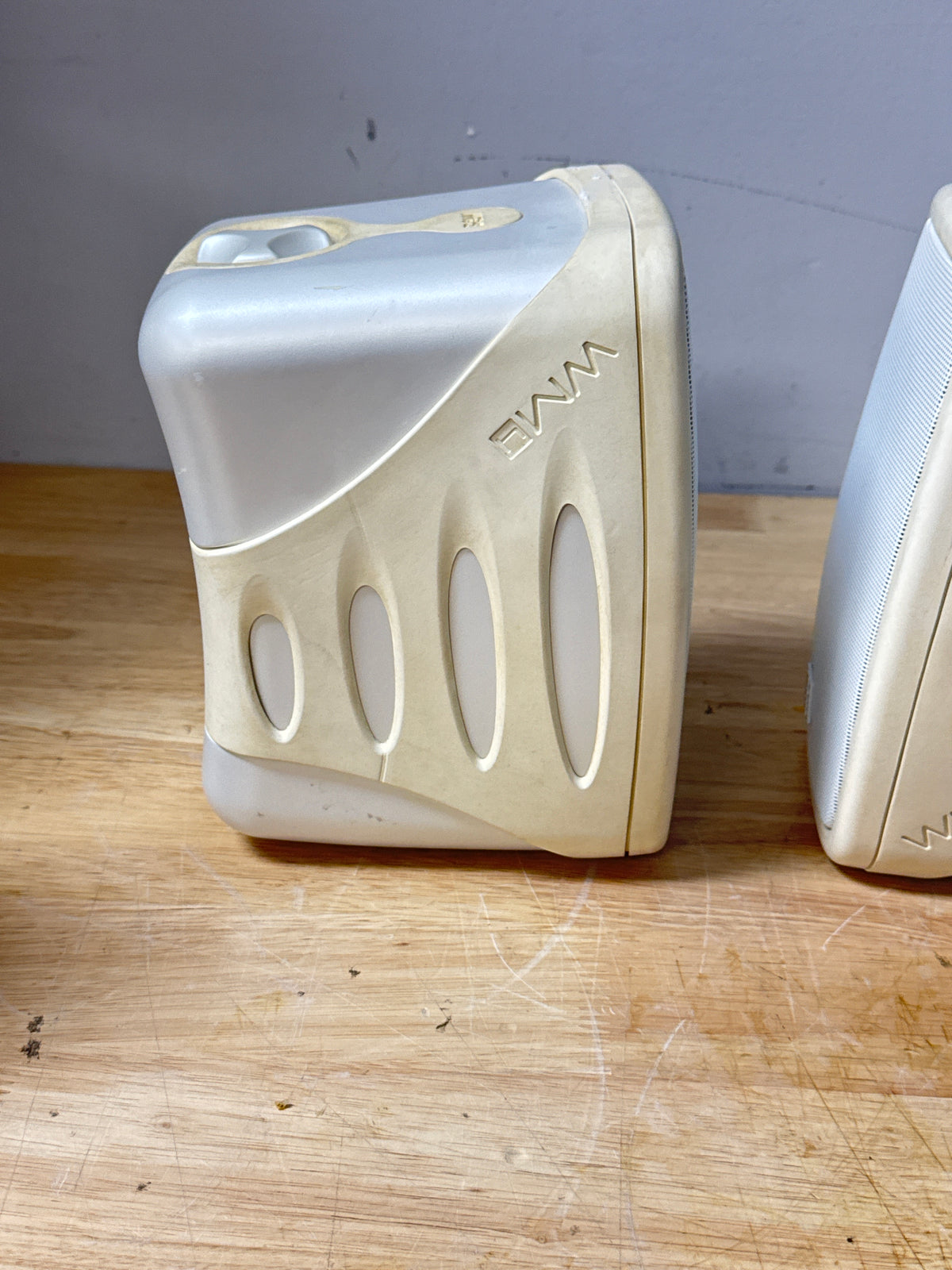Bowers & Wilkins WM4 Indoor/Outdoor Speaker 25-90W Wired White - Used