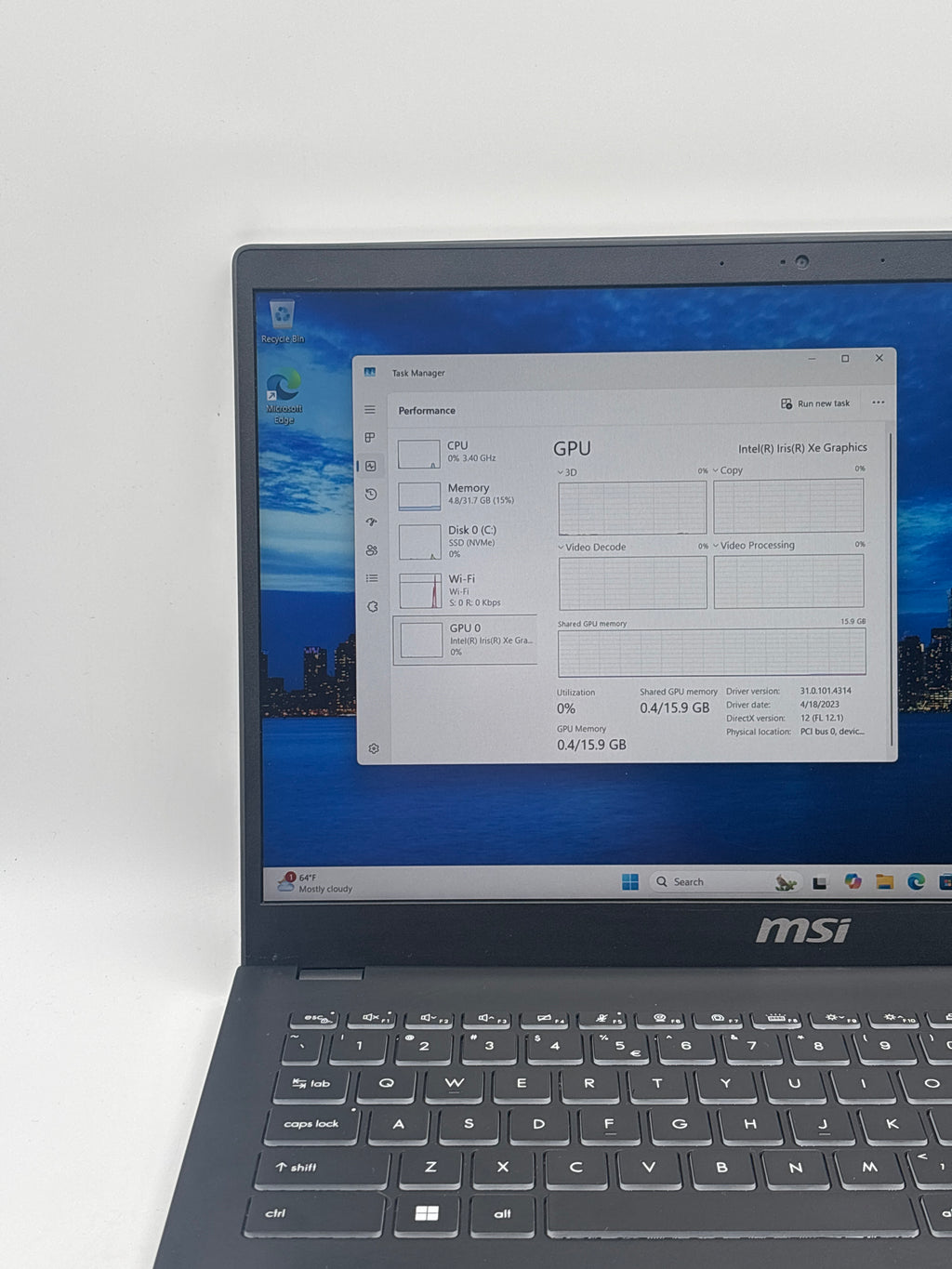 MSI Modern 15 H i9-13900H 32GB RAM 1TB SSD