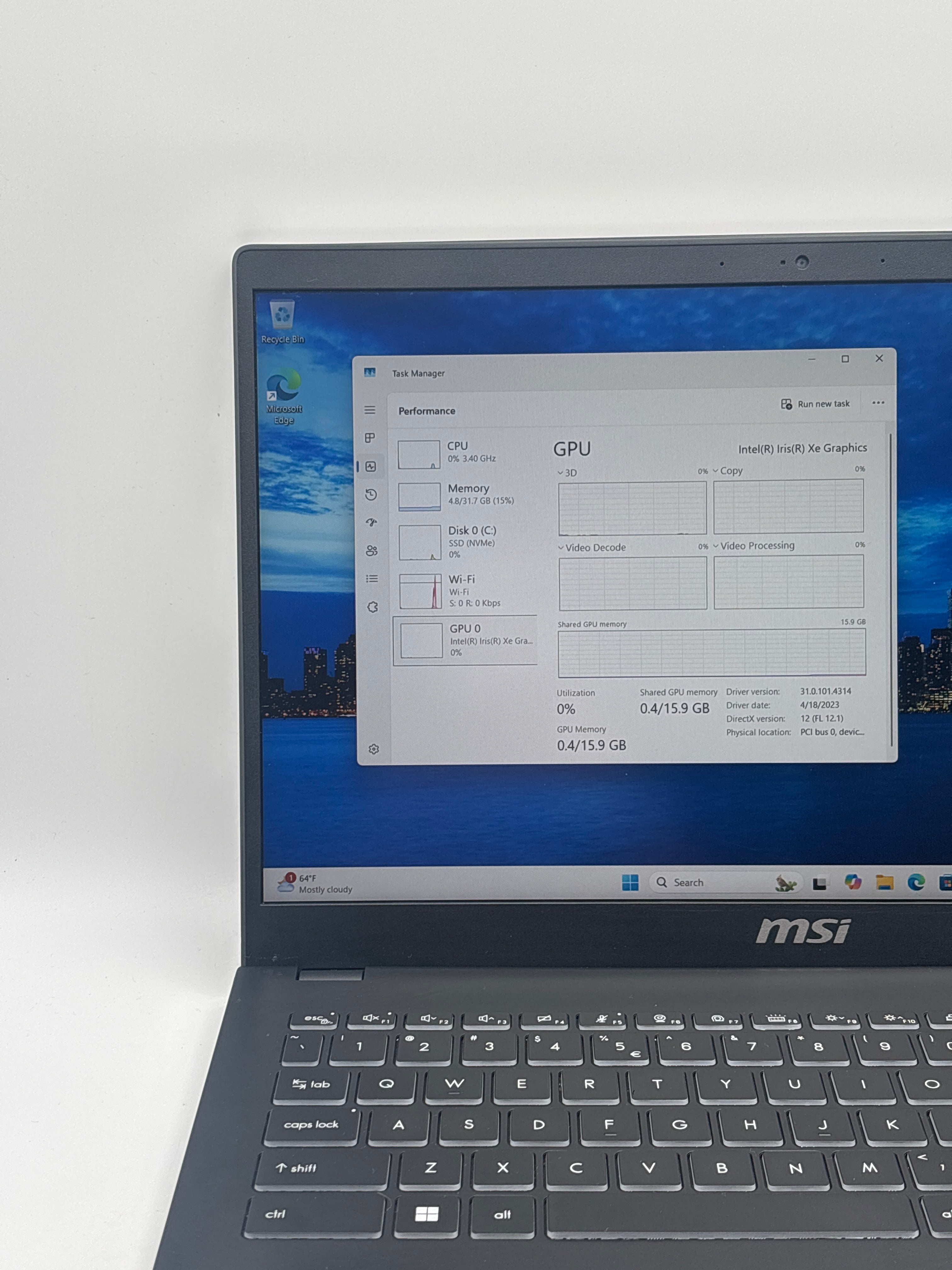 MSI Modern 15 H i9-13900H 32GB RAM 1TB SSD