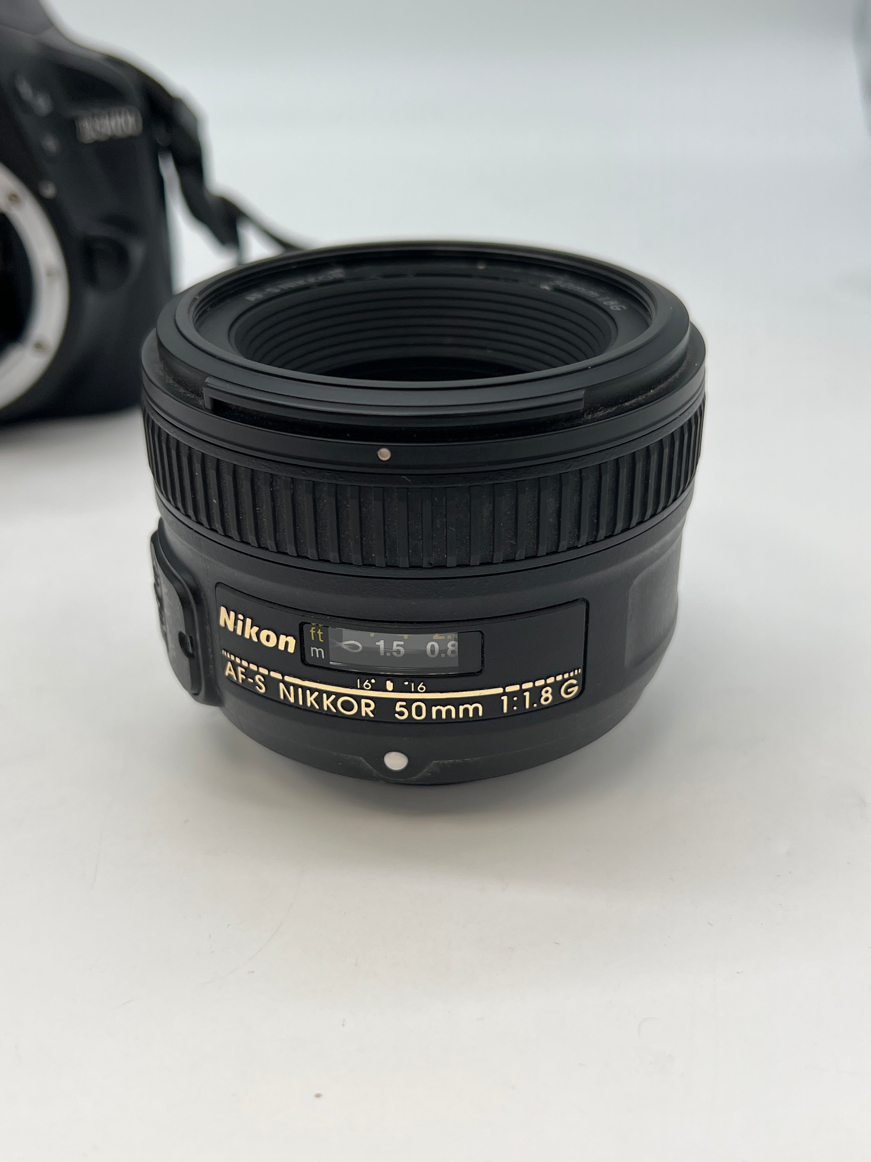 Nikon D3400 Digital Camera 24.2MP With AF-S Nikkor 50mm - Used