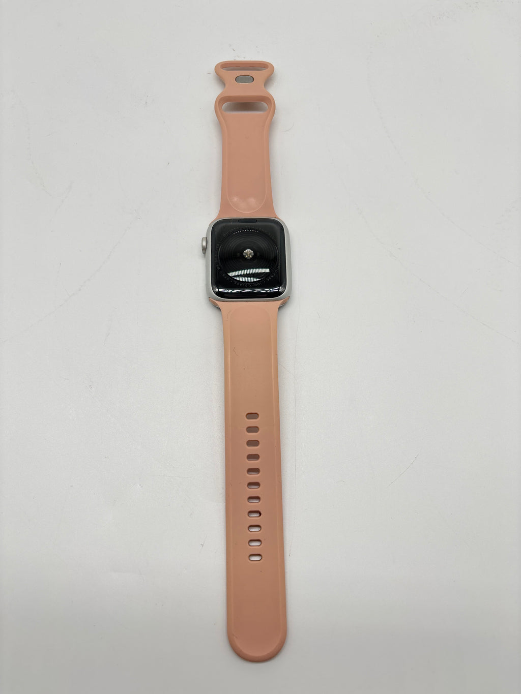 Apple Watch SE 1st Gen A2352 44mm GPS Silver Aluminum 32GB - Used