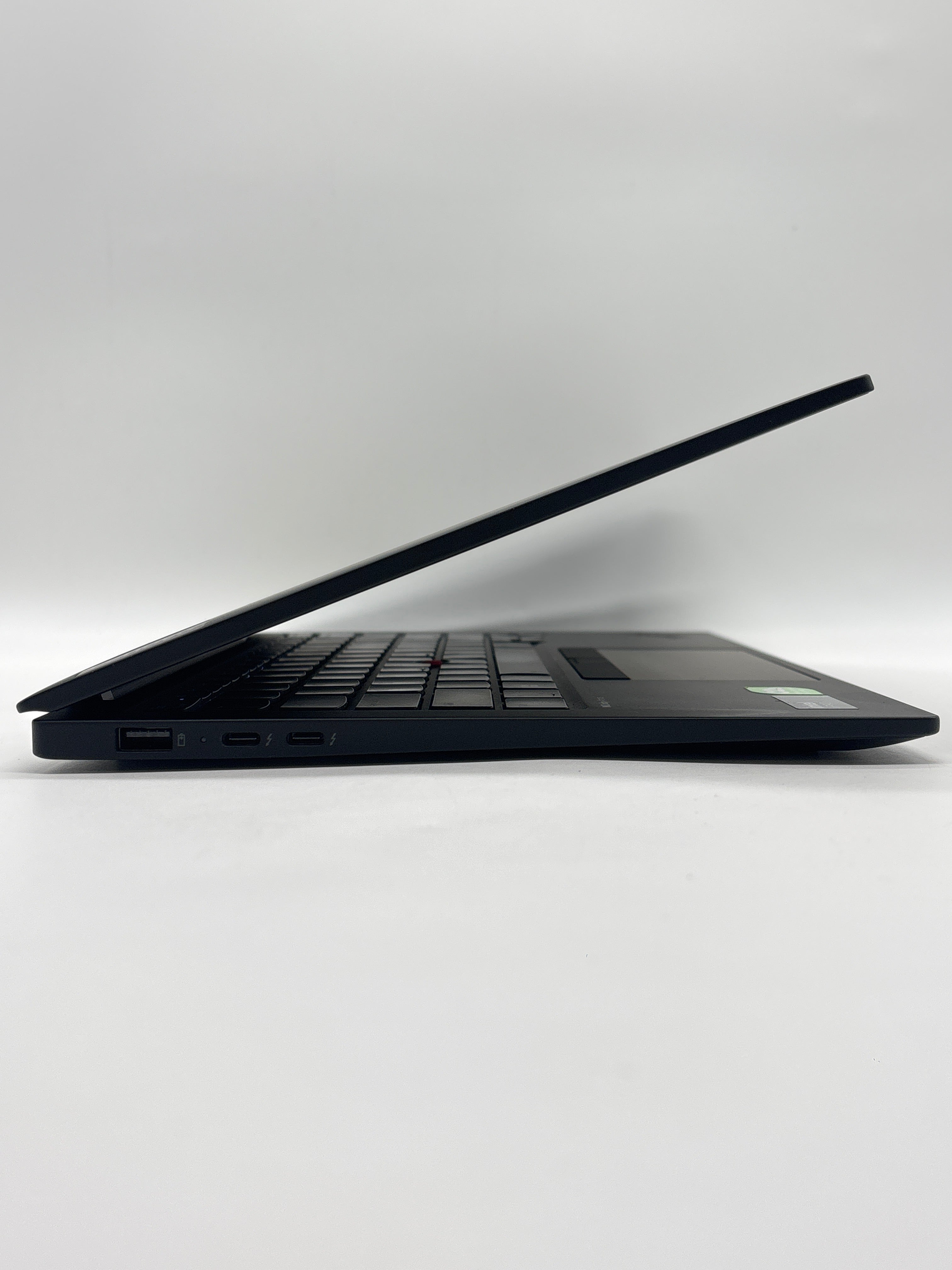 Lenovo ThinkPad X1 Carbon Gen 12 Ultra 5 135U 16GB RAM 512GB SSD - For Parts (Read)
