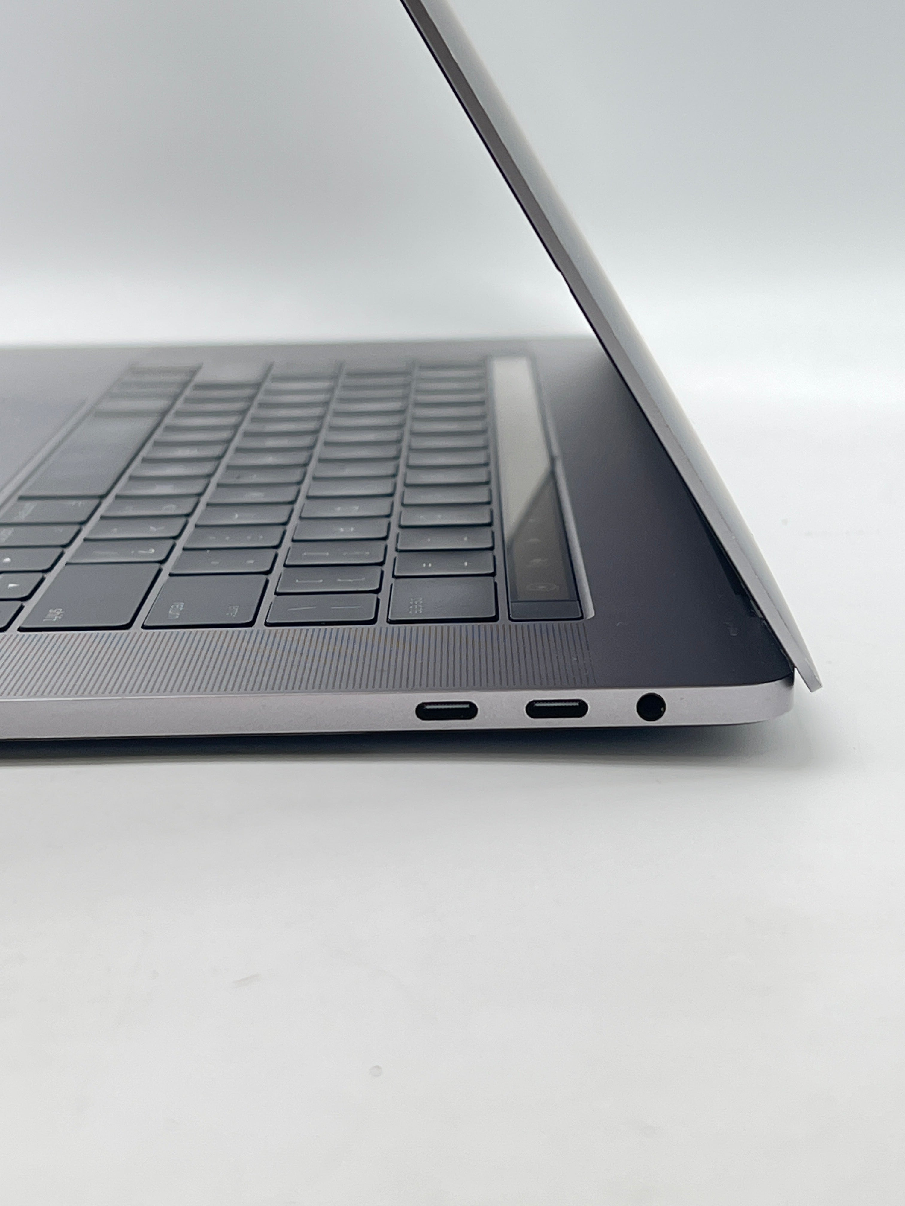 Apple MacBook Pro 15" A1707 Core i7 16GB RAM 1TB SSD - For Parts (READ)