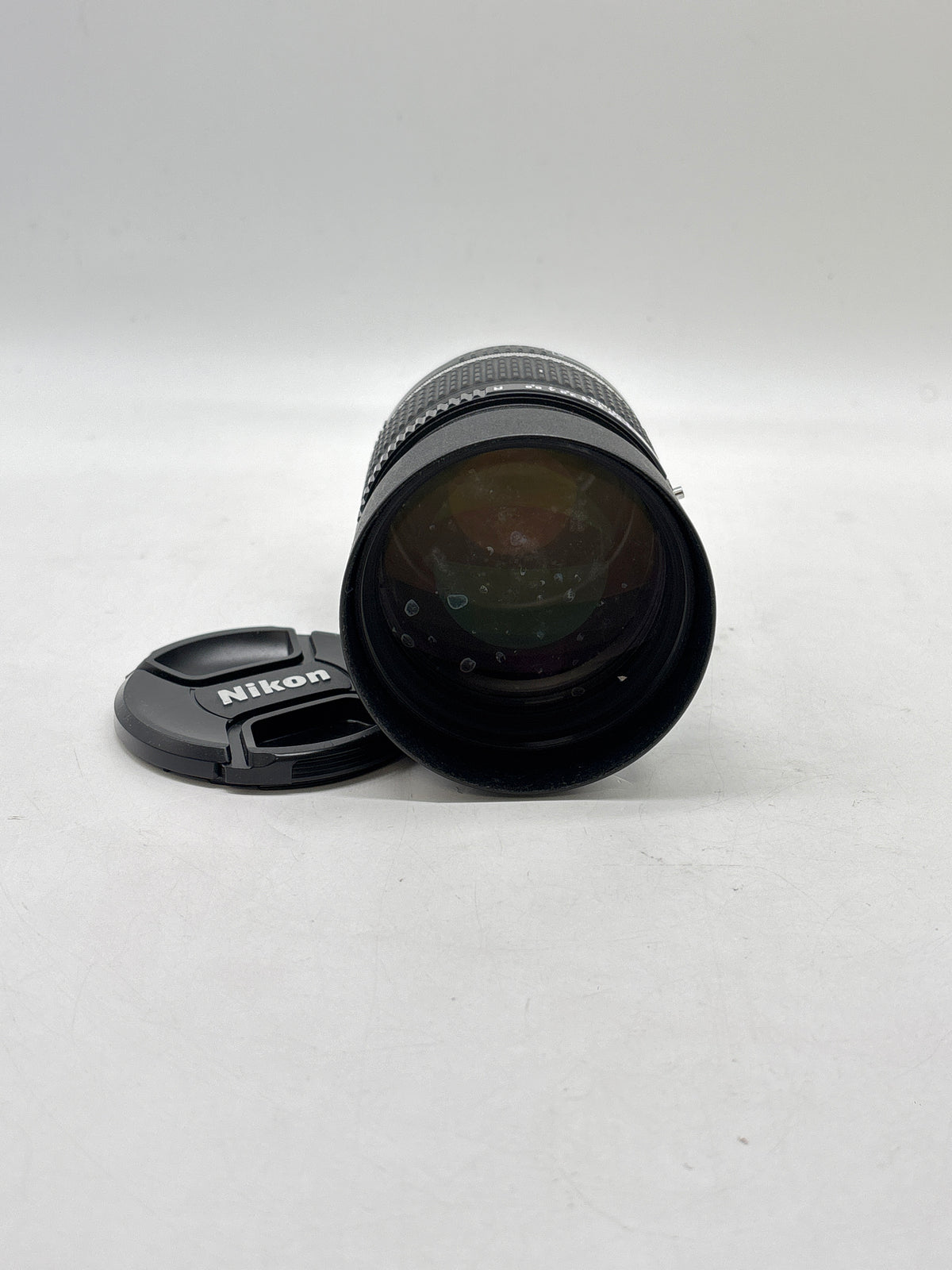 Nikon AF DC-Nikkor 135mm f/2D Nikon F Mount - Hazy Elements