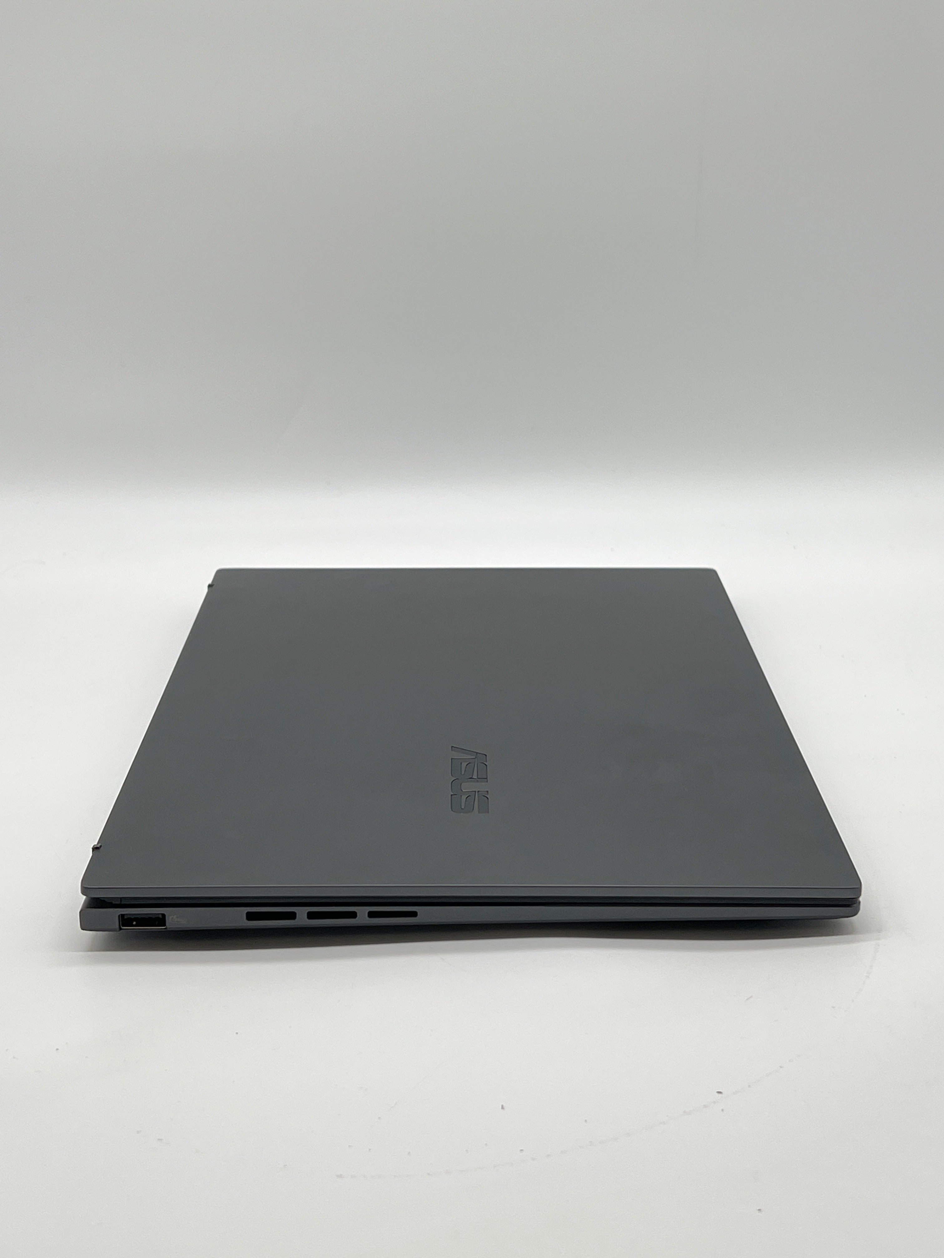 Asus ZenBook 14 Q425M OLED Ultra 7 155H 16GB RAM 1TB SSD