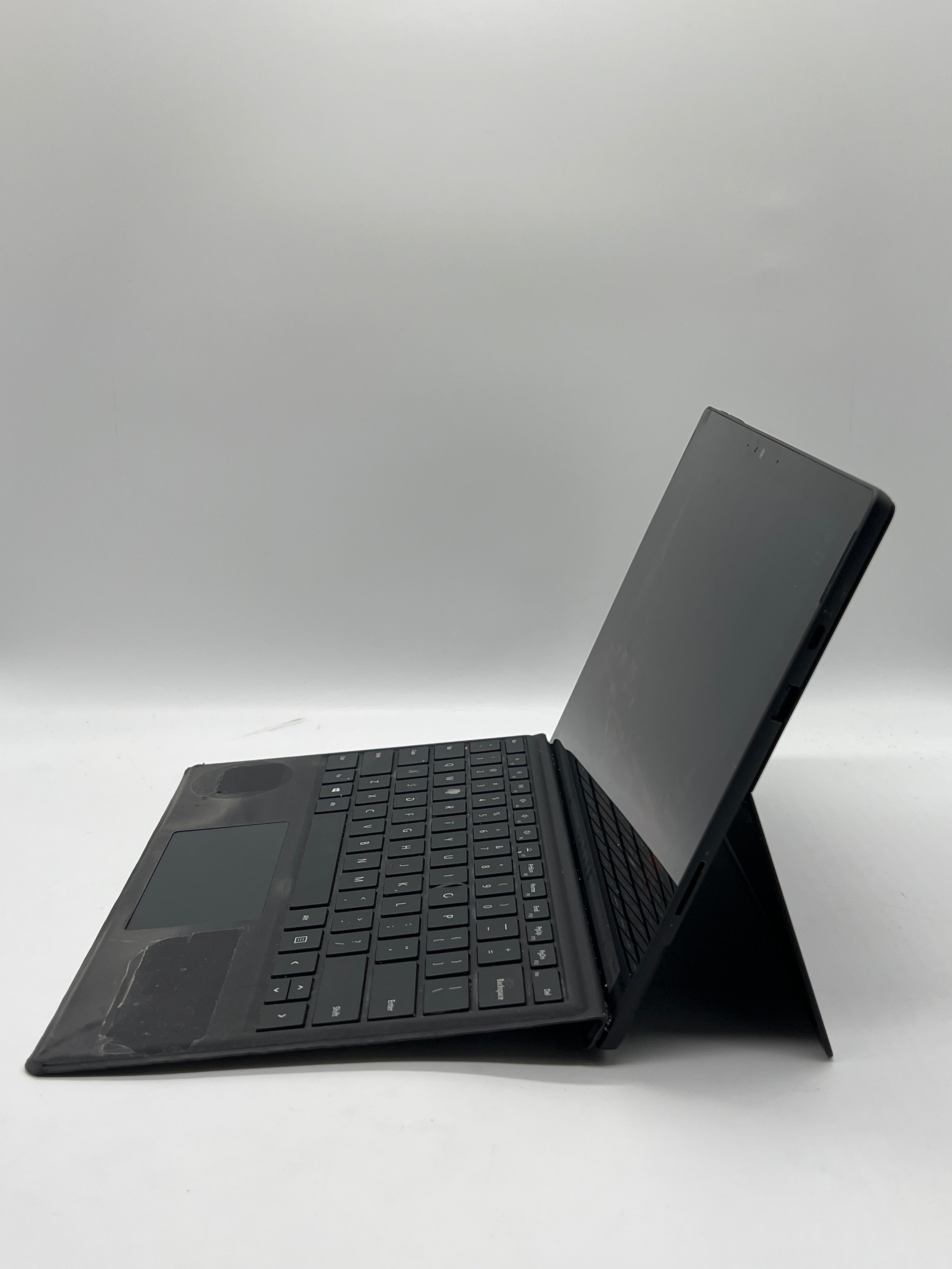 Microsoft Surface Pro 7 Model 1866 12.3 inch Intel Core i5 8gb RAM 256GB SSD - Black