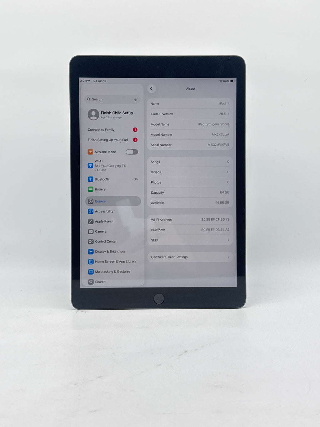 Apple iPad 9th Gen A2602 64GB Wi-Fi Tablet - Used