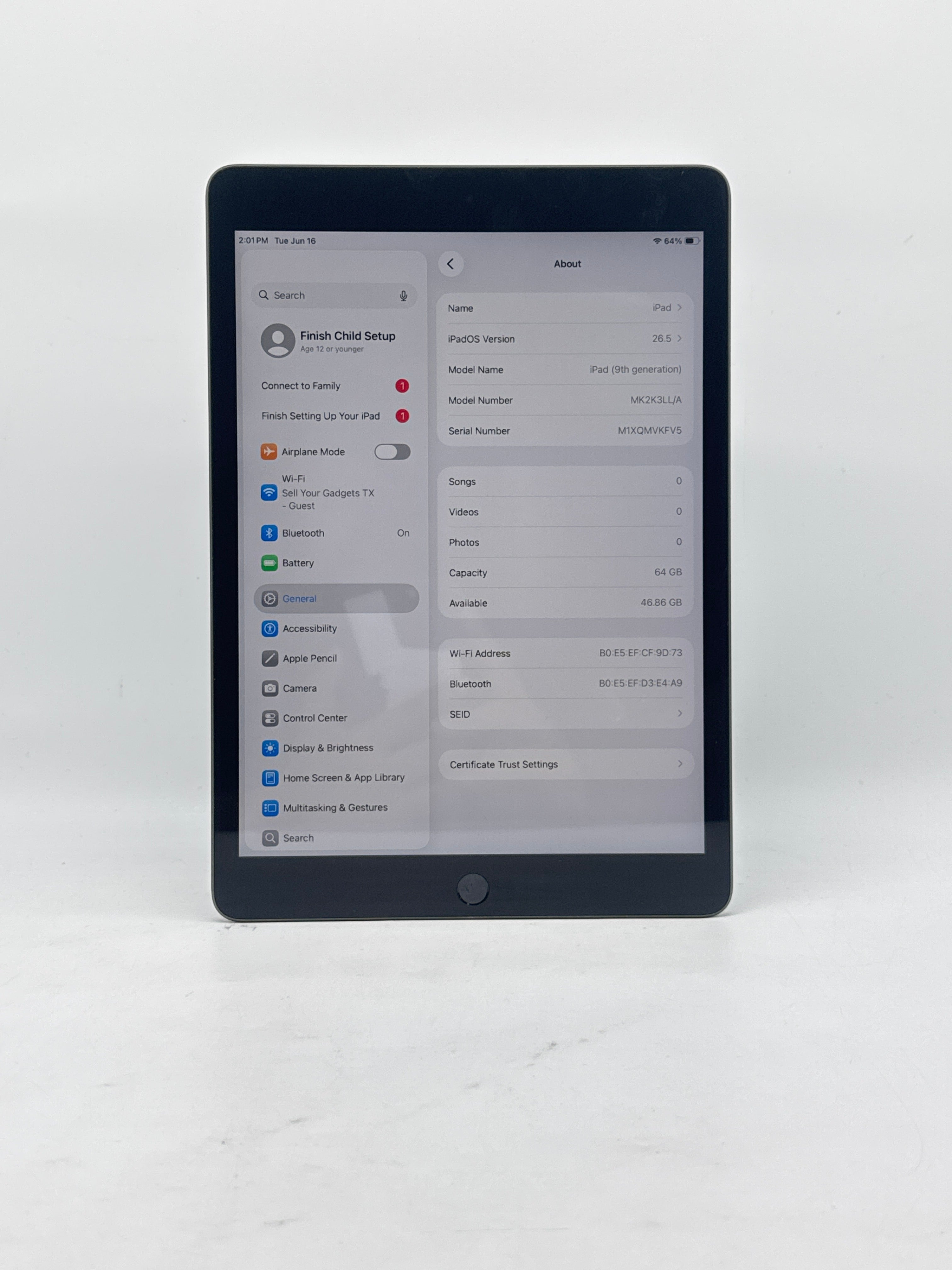 Apple iPad 9th Gen A2602 64GB Wi-Fi Tablet - Used