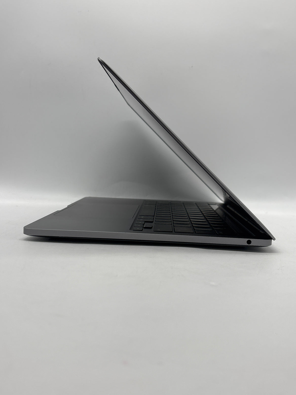 Apple MacBook Pro 13" M1 8GB RAM 256GB SSD Space Gray - READ