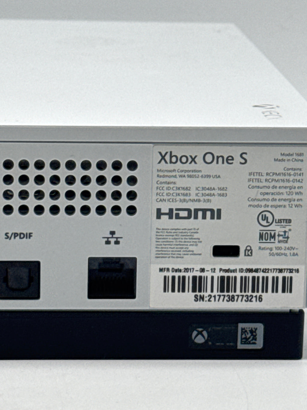 Microsoft Xbox One S 1681 1TB White Console w/ Controller Power HDMI Cable Used