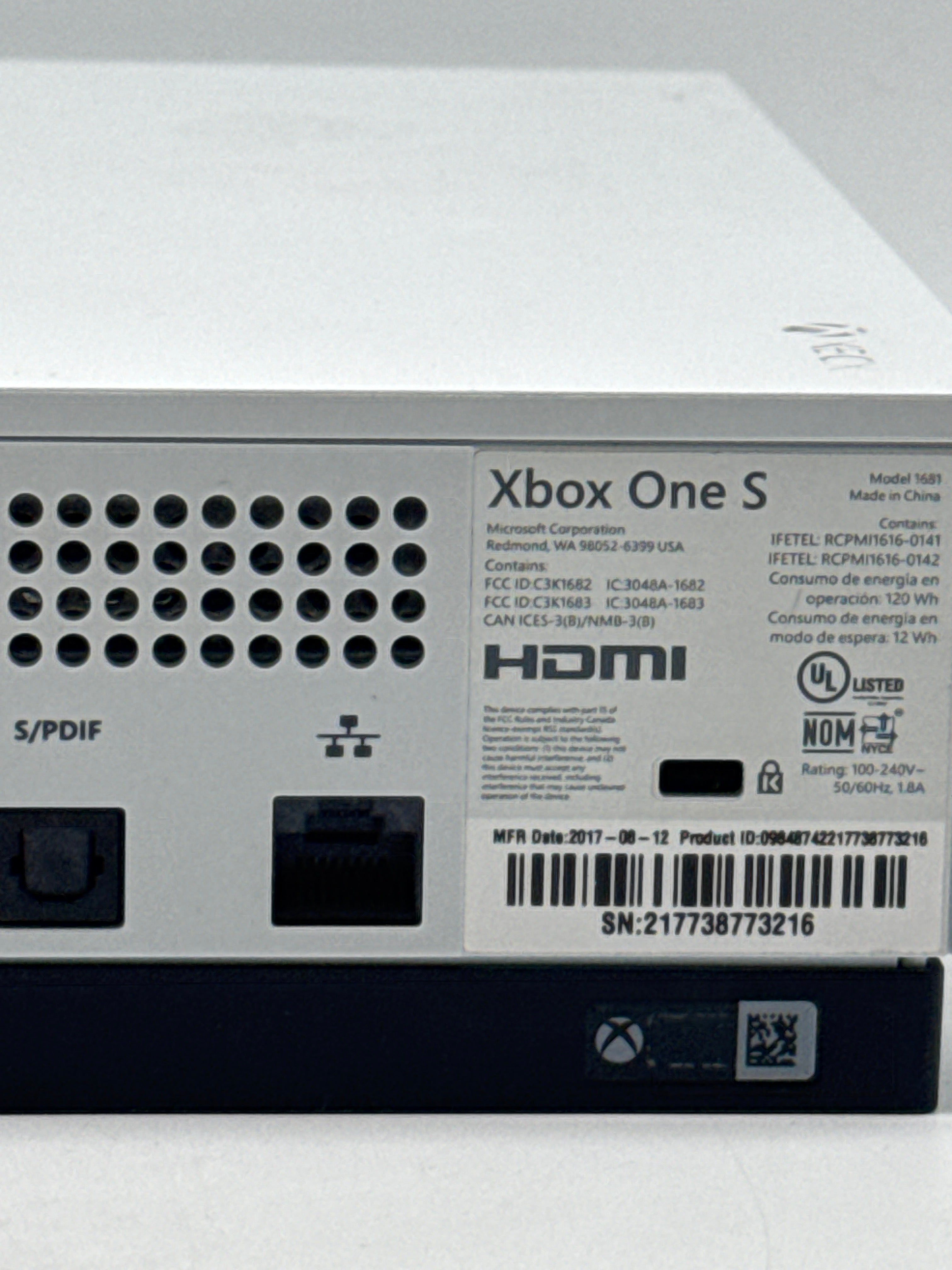 Microsoft Xbox One S 1681 1TB White Console w/ Controller Power HDMI Cable Used