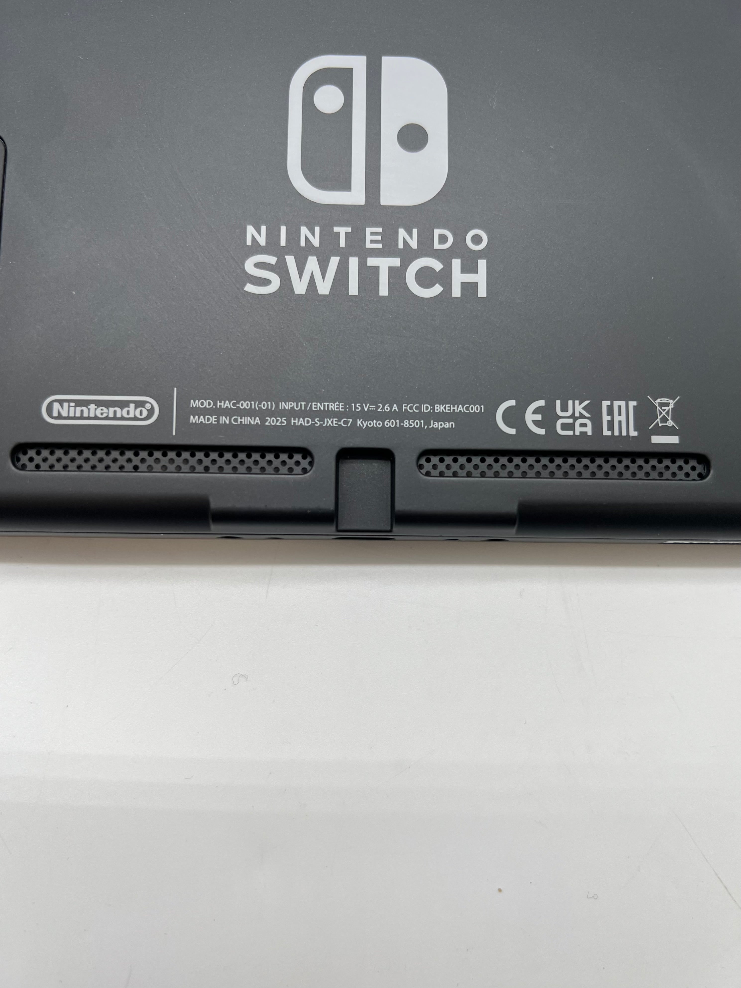 Nintendo Switch Blue/Red (HAC-001-01) 32GB w/ Minecraft - Used With Box