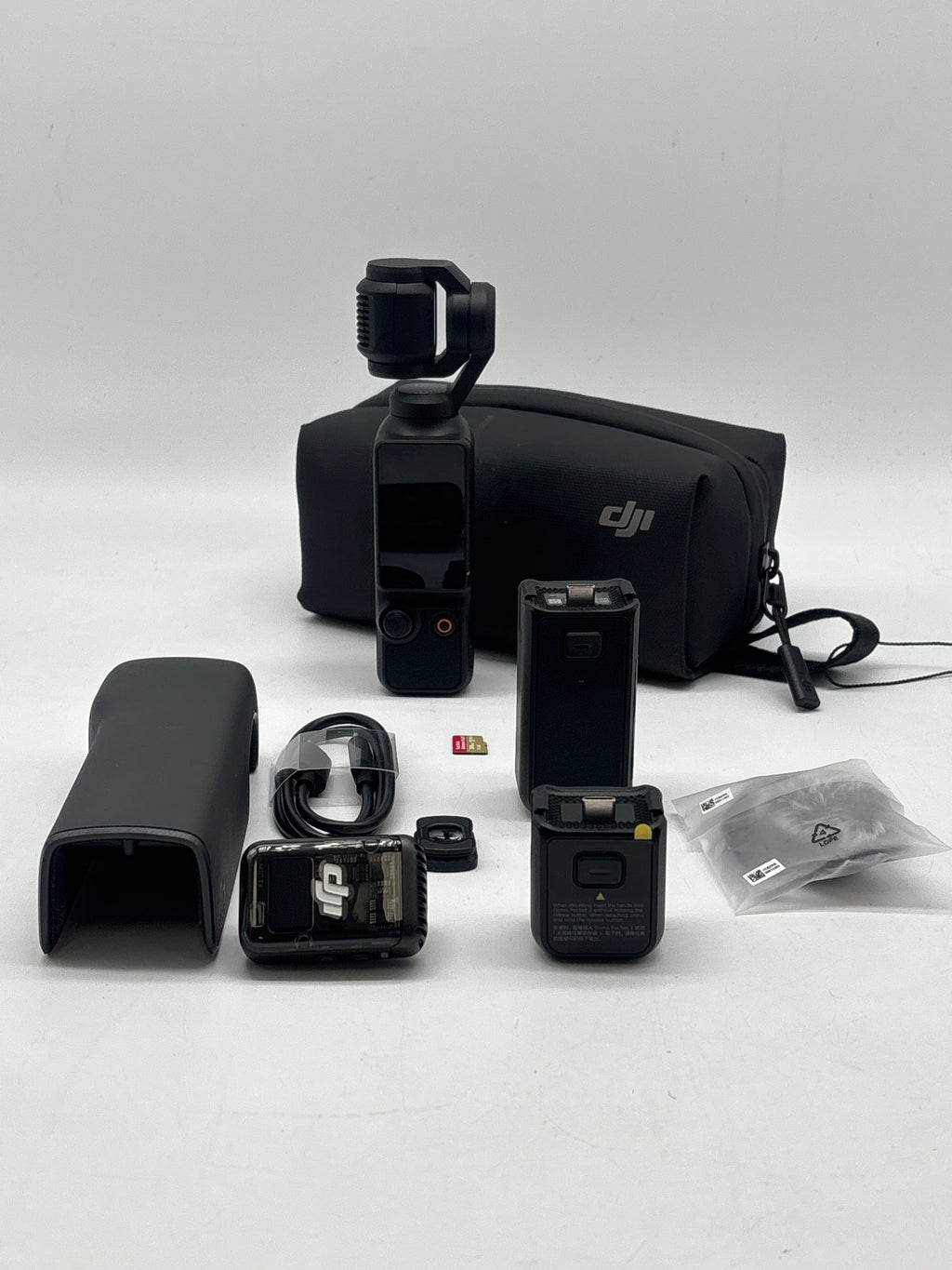 DJI Osmo Pocket 3 5E15 4K 3-Axis Gimbal Camera Bundle