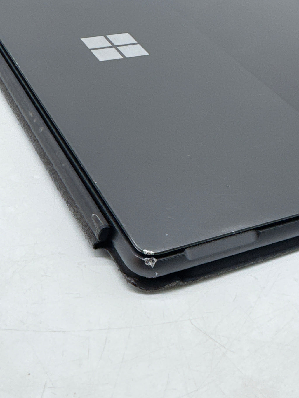 Microsoft Surface Pro 8 1983 Core i5 1135G7 8GB RAM 256GB SSD 13in Black - Used