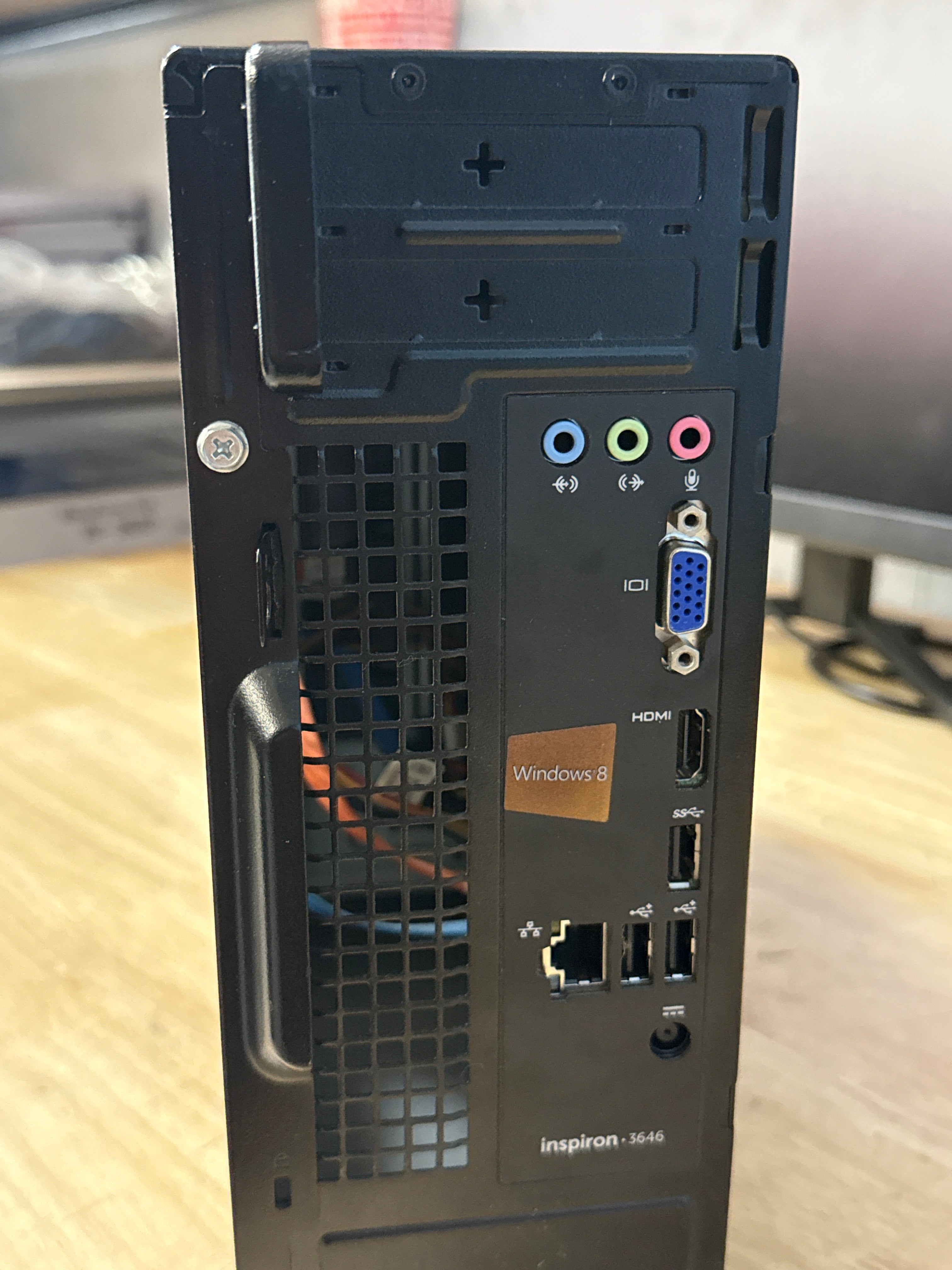 Dell Inspiron 3646 J1800 4GB RAM 500GB HDD - Bad HDD