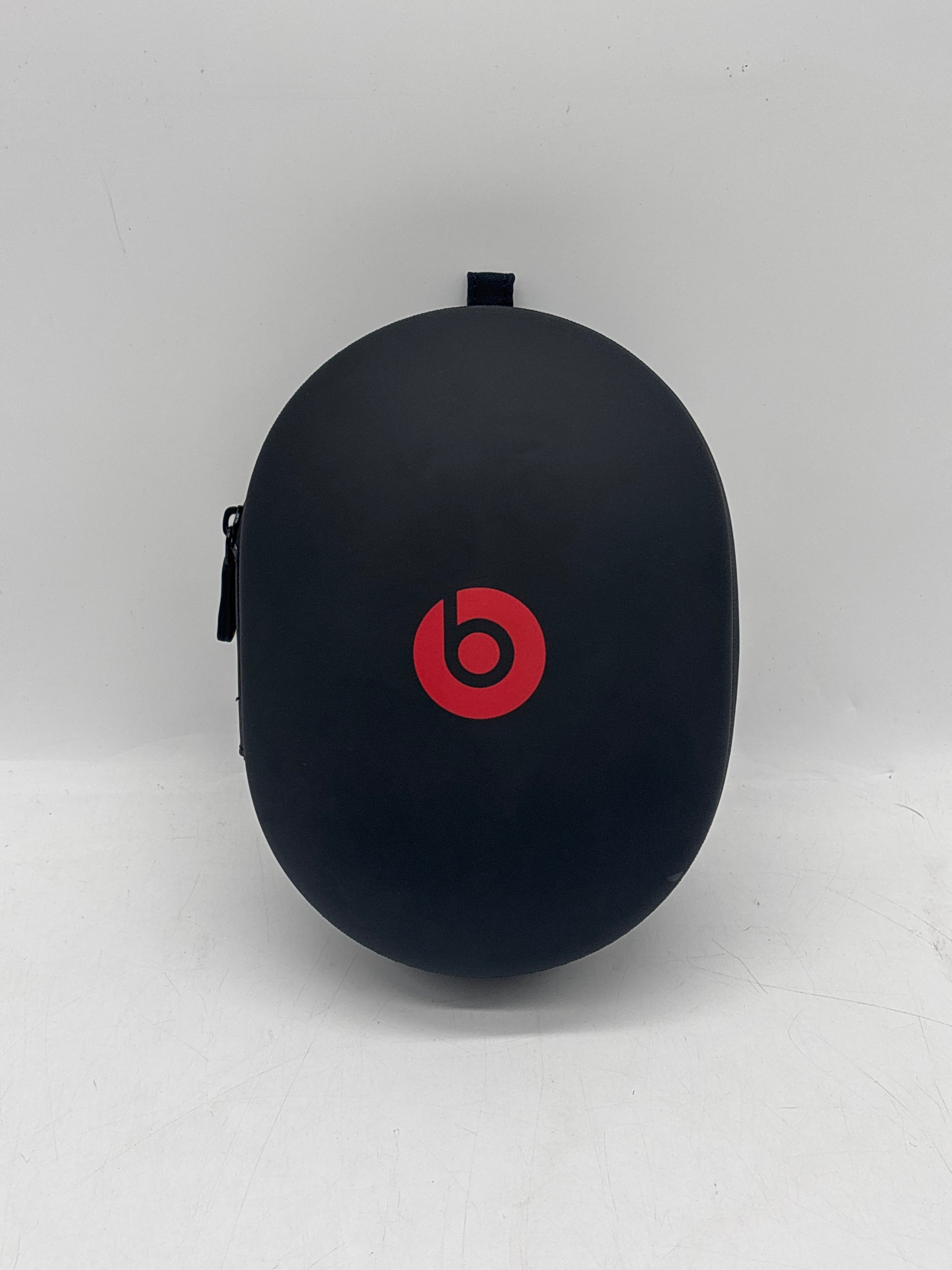 Beats Studio3 Wireless Over-Ear Headphones White with Carrying Case