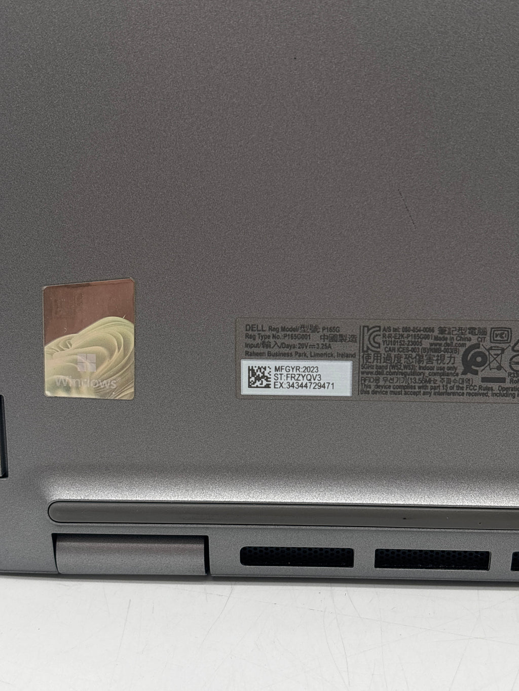 Dell Latitude 5440 14" i5-1335U 16GB RAM 256GB SSD Gray - For Parts
