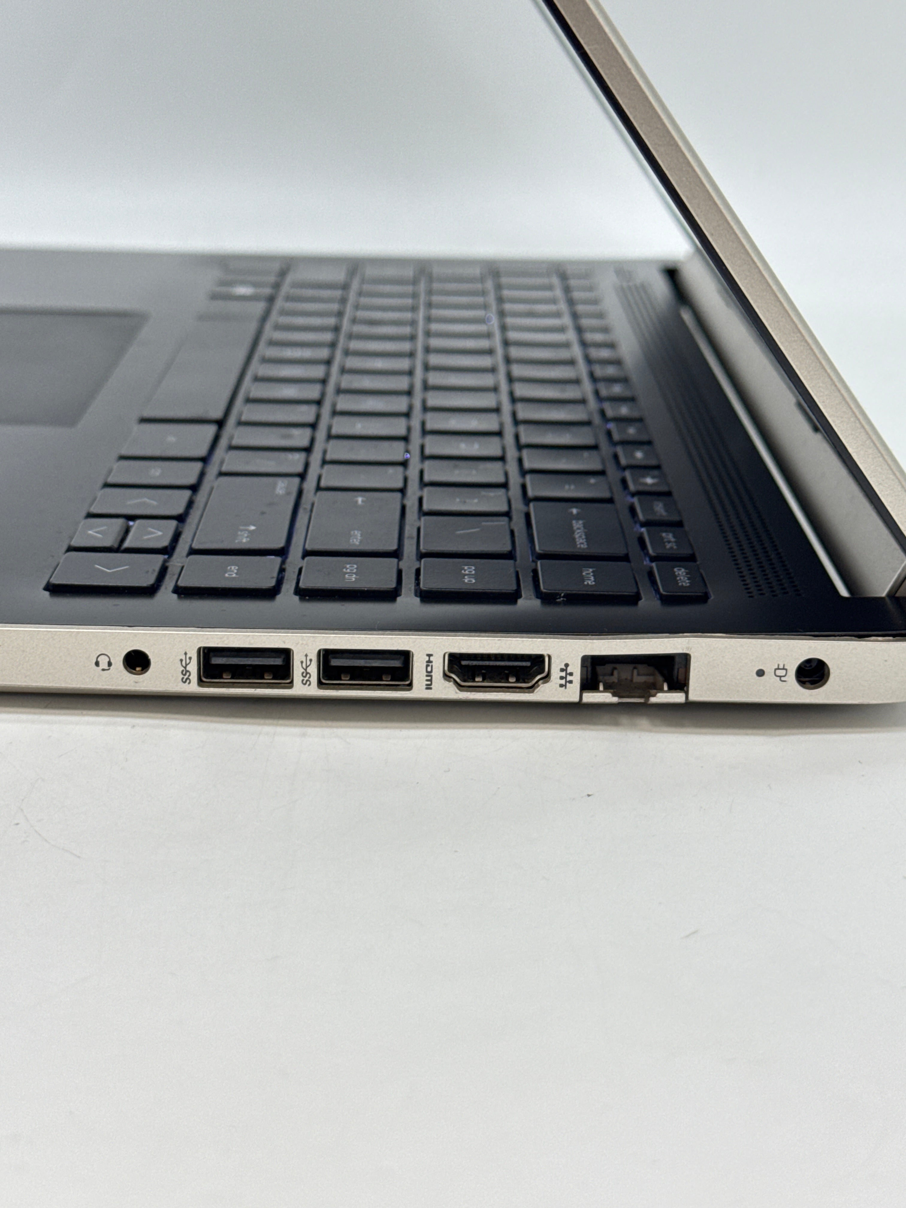 HP 14-cf0011ds Laptop Celeron N4000 4GB RAM 64GB SD - Used