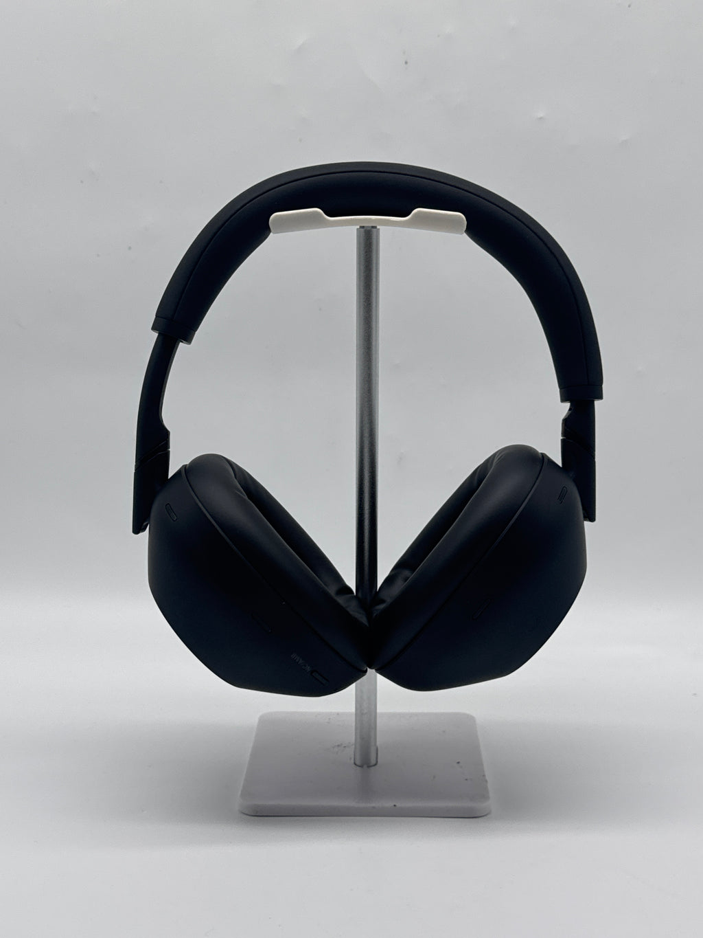 Sony WH-1000XM6 Wireless Noise Canceling Over-Ear Headphones Black - Used