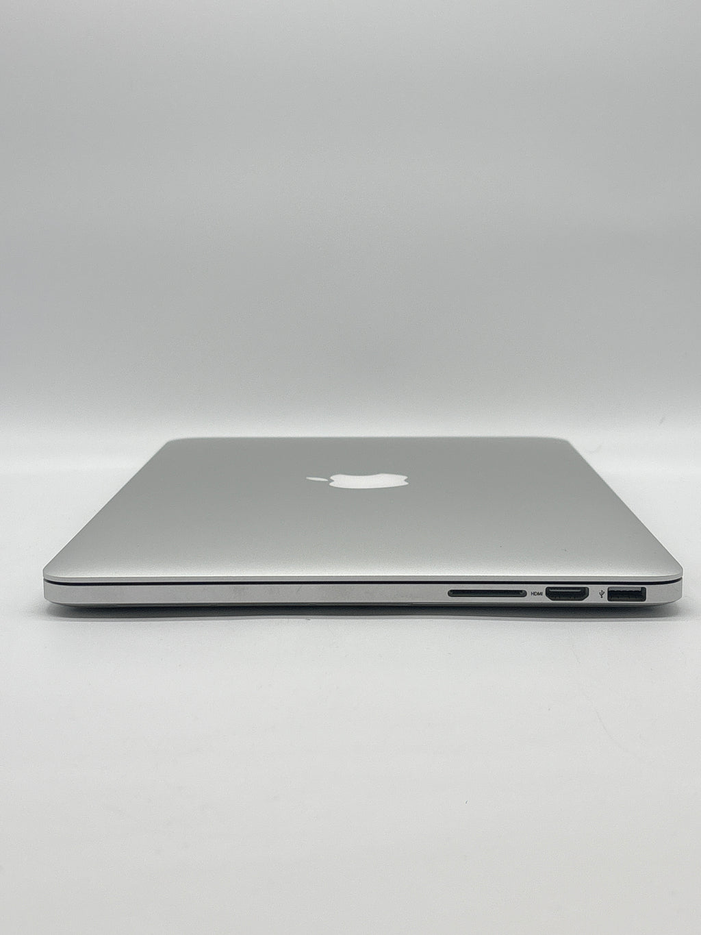 Apple MacBook Pro 13 Inch A1502 2015 i5 8GB RAM 128GB SSD (Cycle Count 60)
