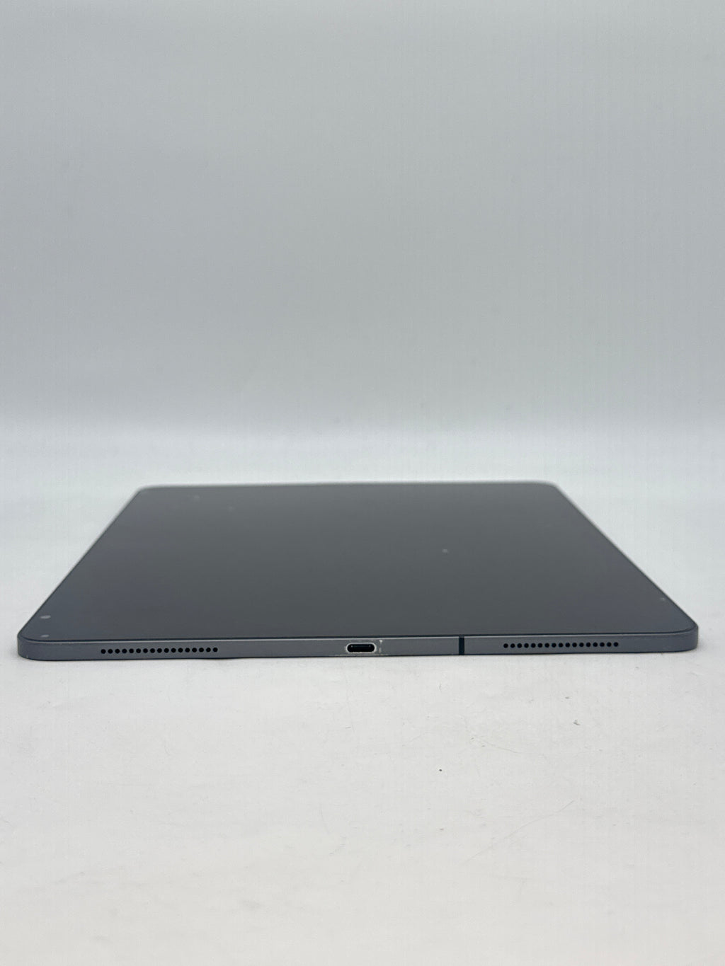 Apple iPad Pro 12.9" 4th Gen 256GB Wi-Fi + Cellular Unlocked A2069