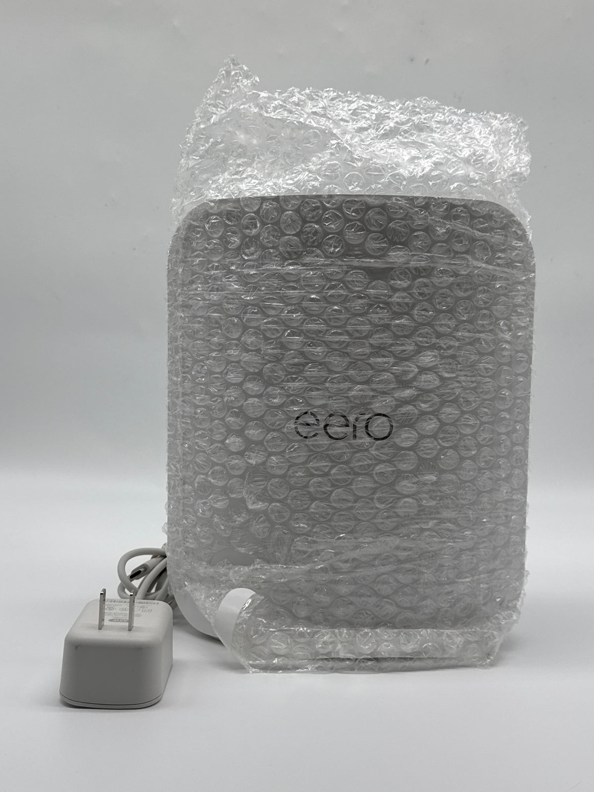 eero Max 7 Tri-Band Mesh Wi-Fi 7 Router - ISP Locked, Read