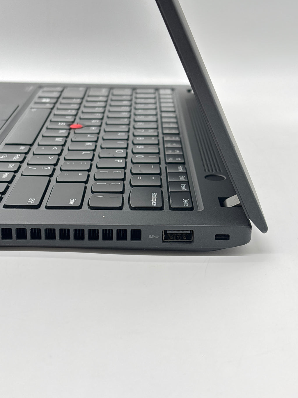 Lenovo ThinkPad T14 Gen 3 i7-1260P 16GB RAM 512GB SSD - Remotely Managed