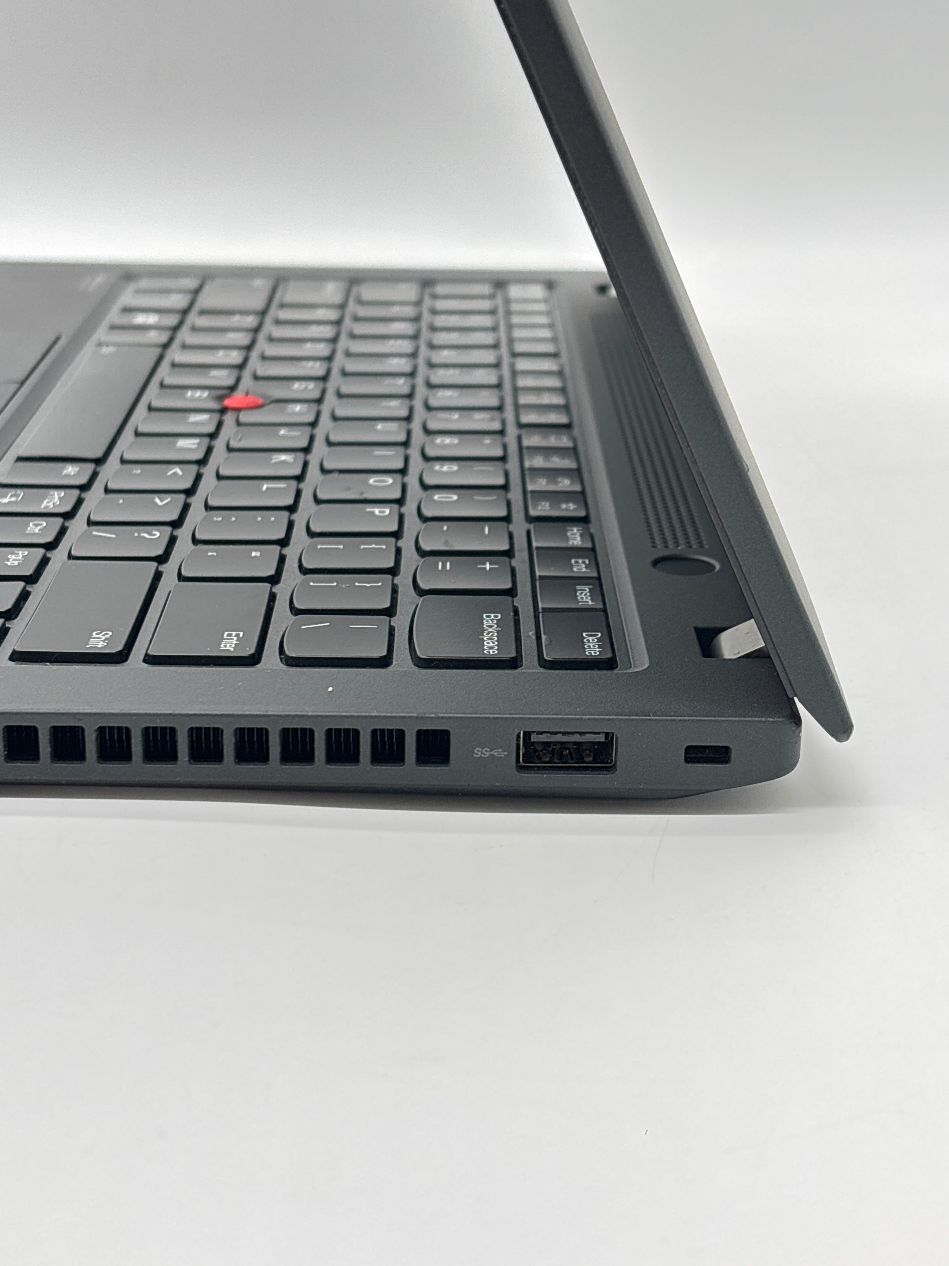 Lenovo ThinkPad T14 Gen 3 i7-1260P 16GB RAM 512GB SSD - Remotely Managed
