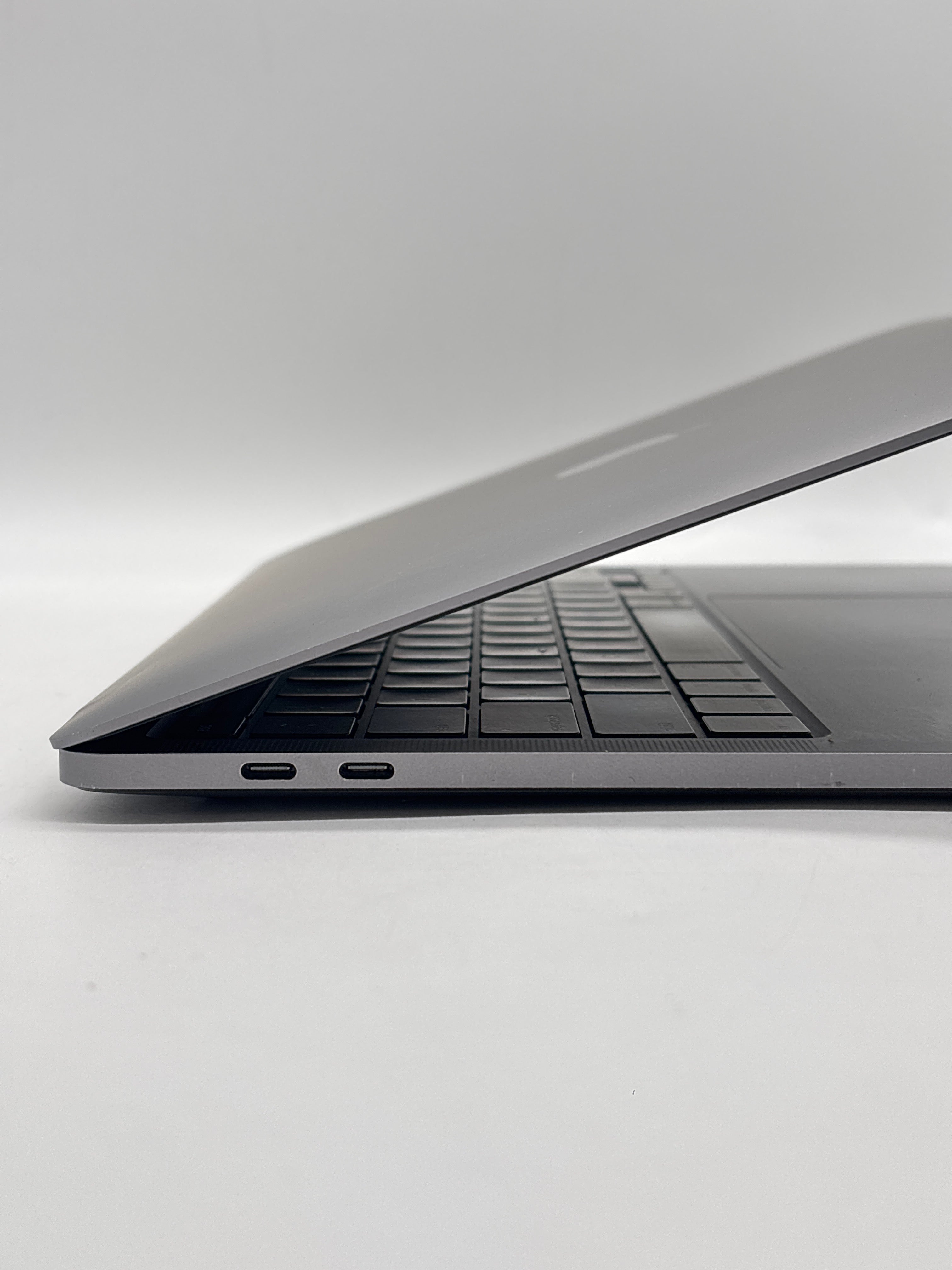 Apple MacBook Pro 13.3" A2289 2020 i5 8GB RAM 256GB SSD