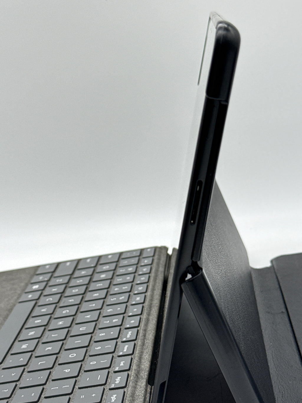 Microsoft Surface Pro X 1876 13 inch MS SQ1 8GB RAM 128GB SSD