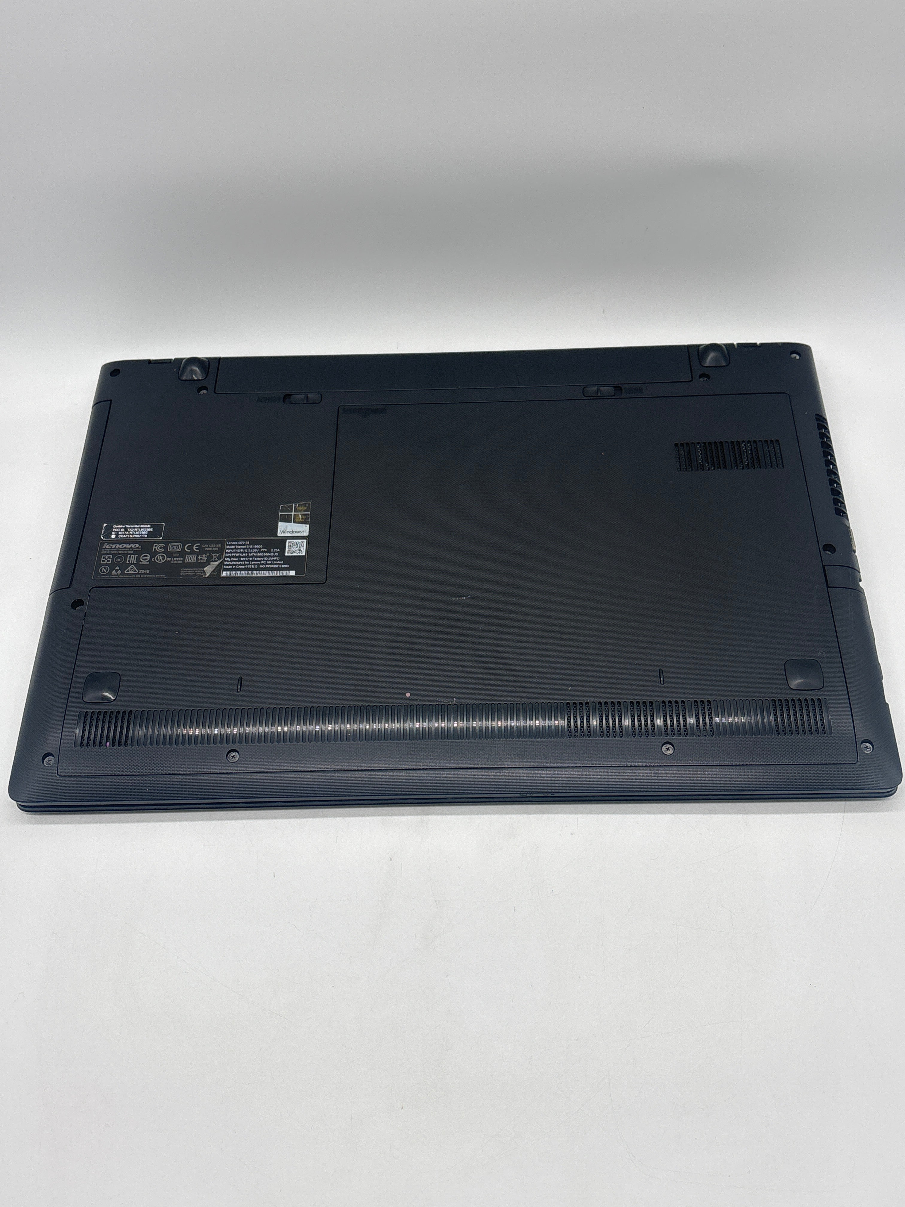 Lenovo G70-35 AMD A8 4GB RAM 256GB SSD - For Parts (Read DESC)