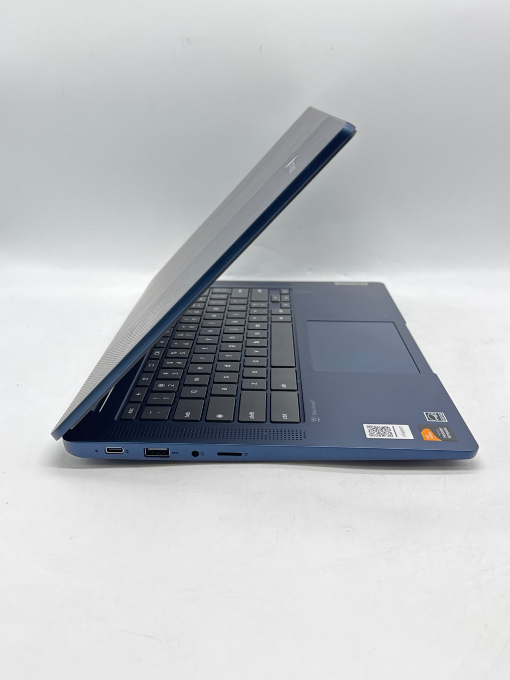Lenovo IdeaPad Slim 3 Chrome 14M868 Kompanio 520 4GB RAM 64GB eMMC 14in - Used