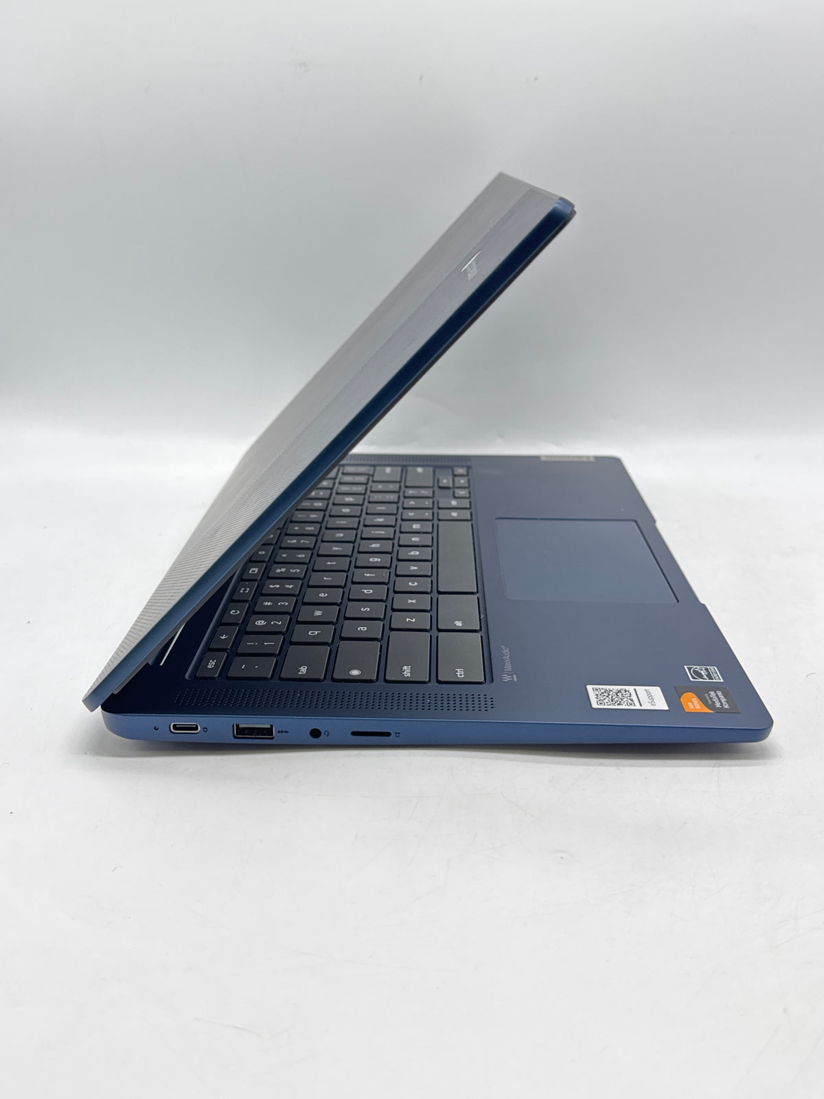 Lenovo IdeaPad Slim 3 Chrome 14M868 Kompanio 520 4GB RAM 64GB eMMC 14in - Used