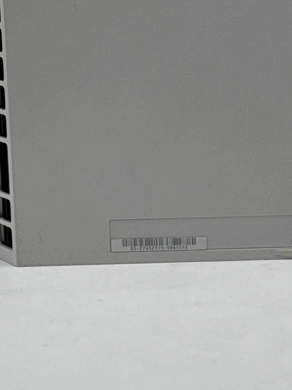 Sony PlayStation 4 CUH-1215A 500GB White Console Used - B