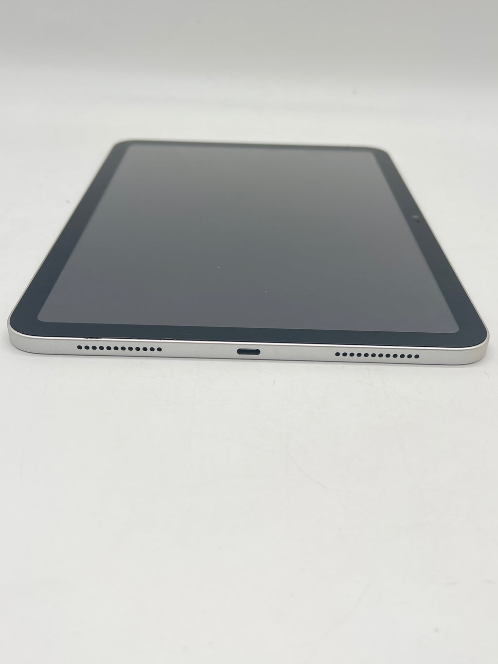 Apple iPad 10th Generation A2696 64GB Wi-Fi - Stuck in recovery mode