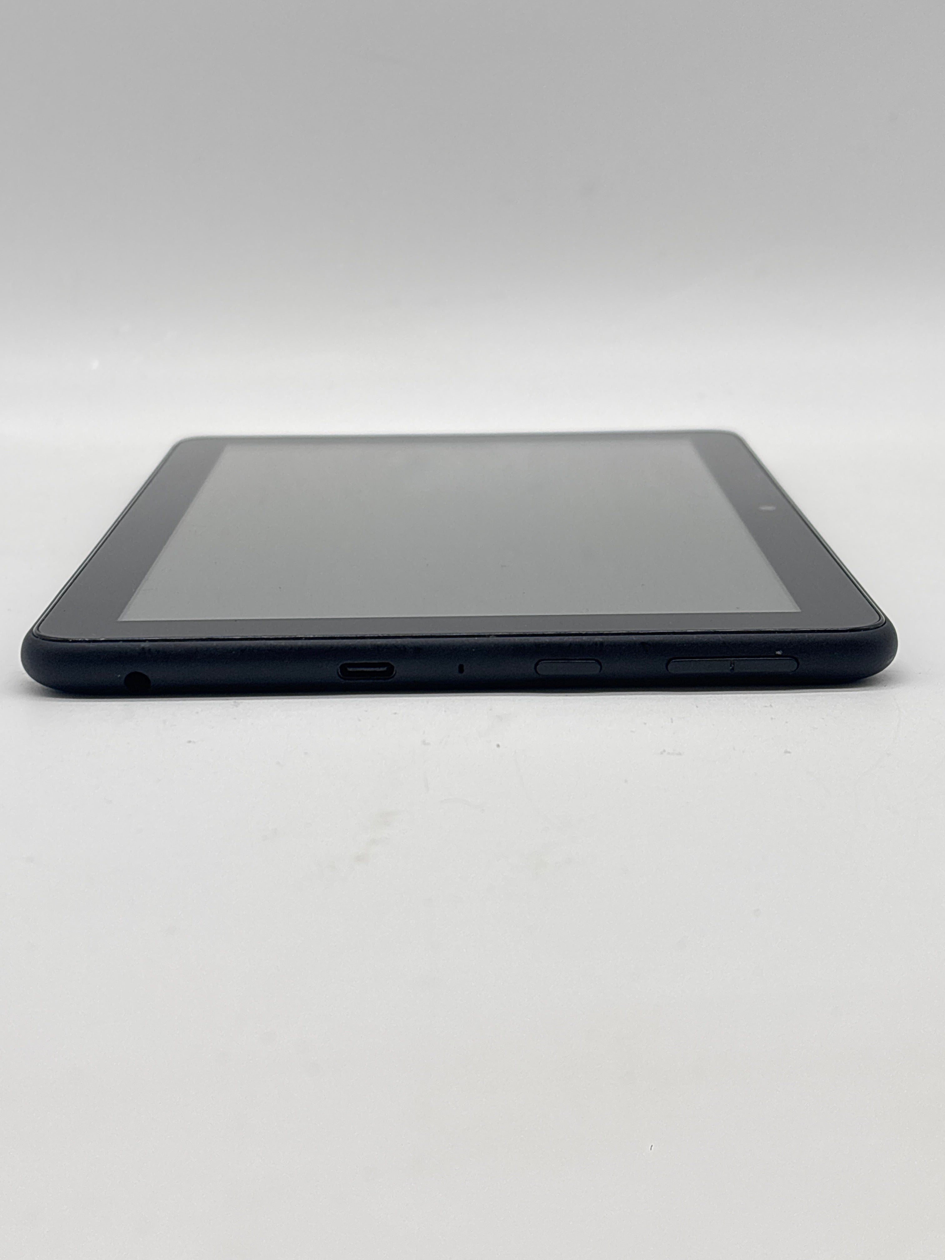 Amazon Fire HD 8 K72LL4 32GB 2GB RAM Wi-Fi