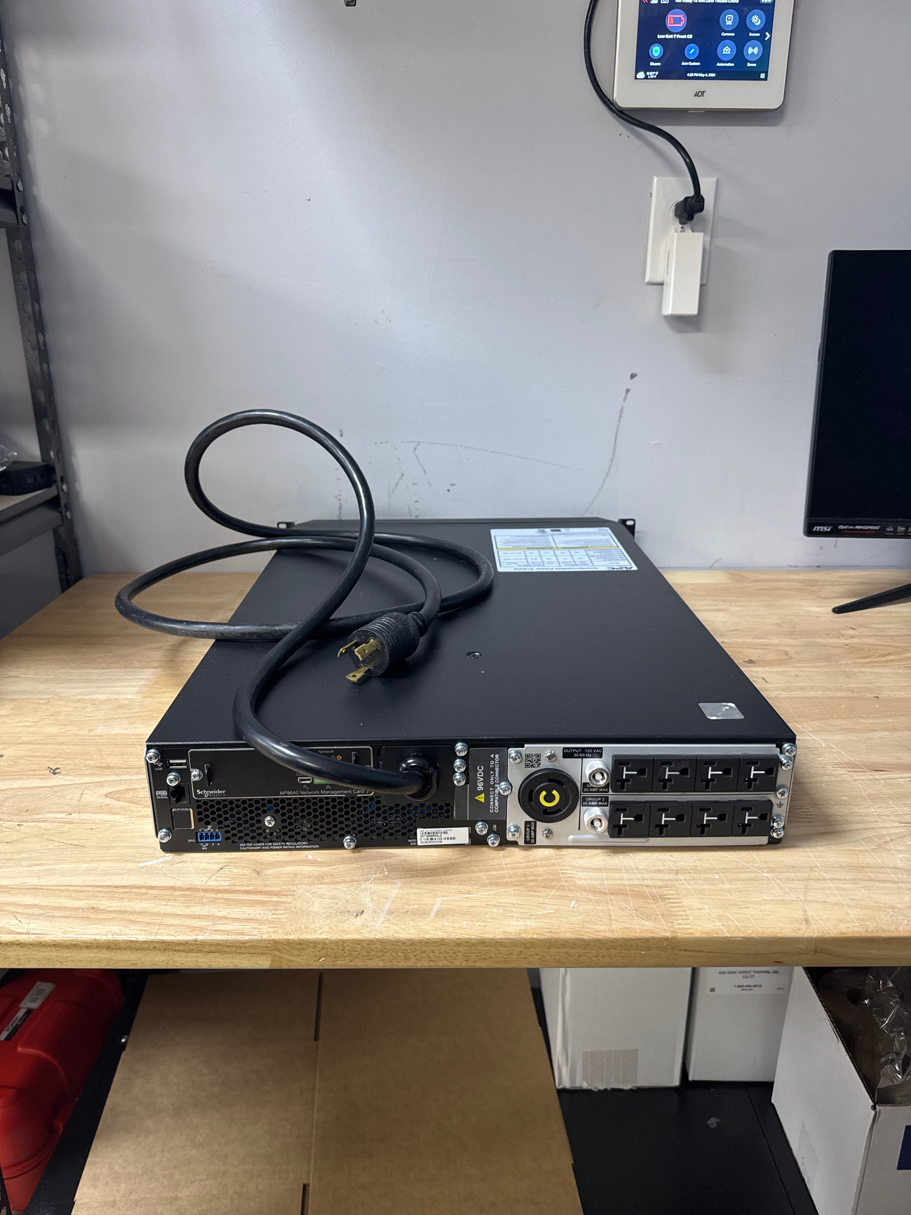 APC SRT2200XLA 2200VA UPS - No Batteries - Black