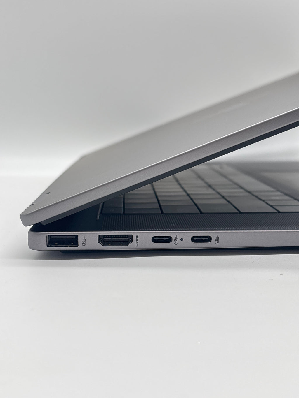 HP Omnibook X Flip 16-be0003dx AMD Ryzen 5 220 8GB RAM 512GB SSD