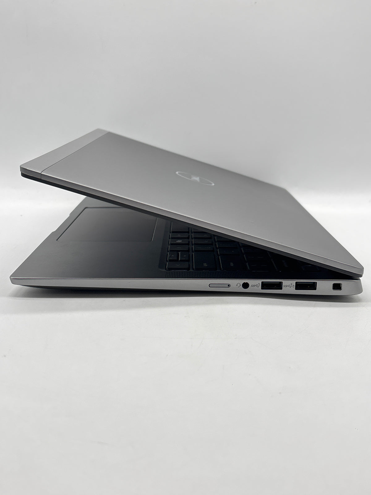 Dell Latitude 7450 14" Intel Core Ultra 7 165H 32GB RAM 512GB SSD Gray - Used