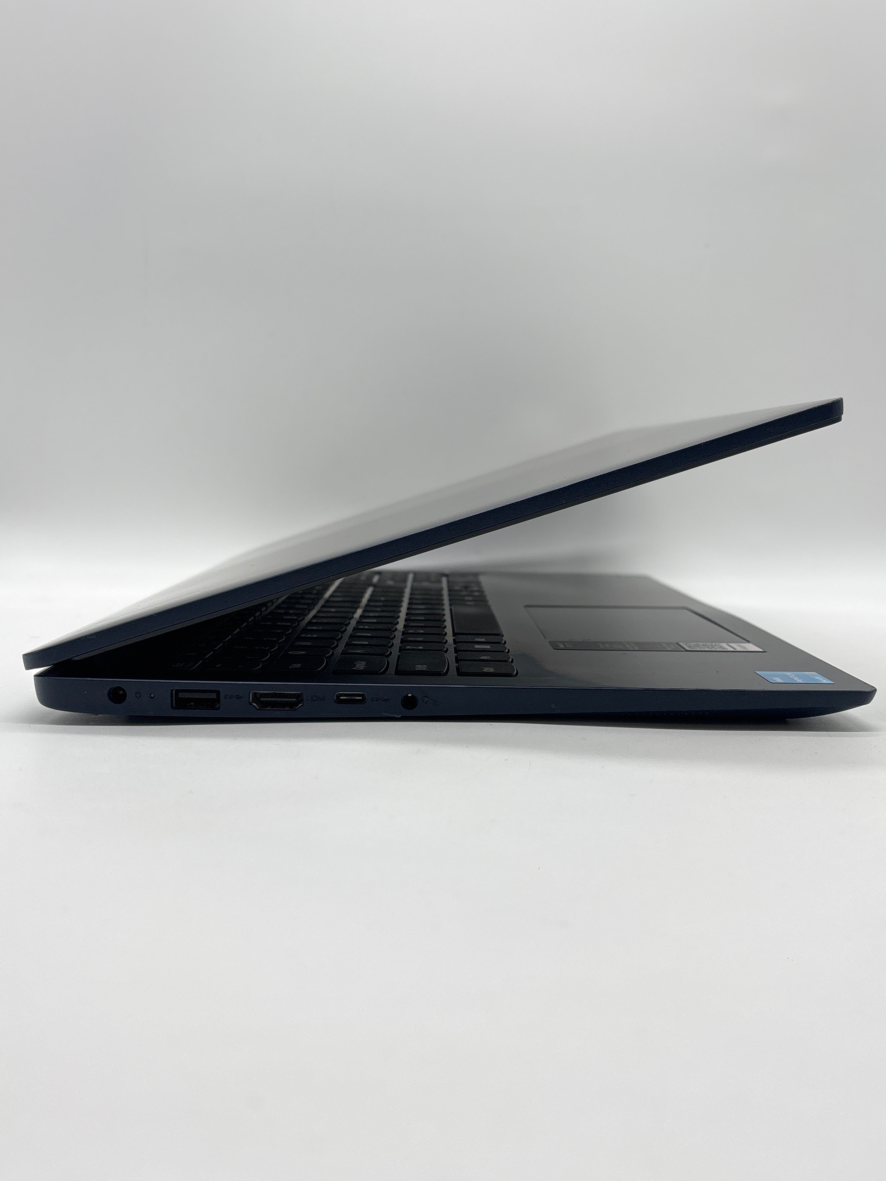 Lenovo Ideapad 1 15IJL7 Pentium N6000 4GB RAM 128GB SSD