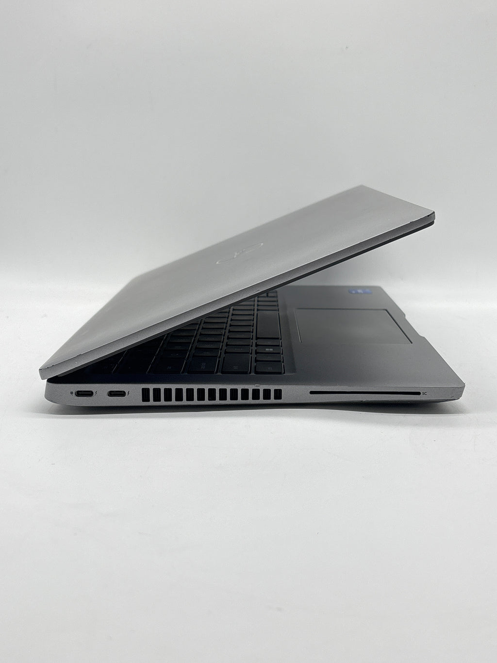 Dell Latitude 5430 14" Core i5-1235U 16GB RAM 256GB SSD Gray - Used