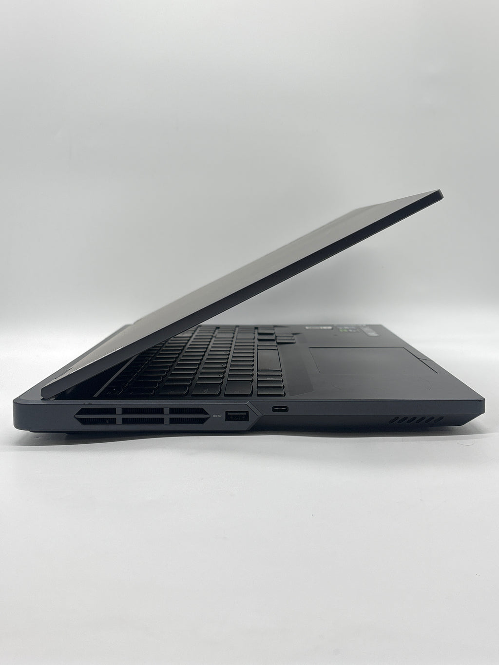 Lenovo Legion pro 5 16IRX9 i9-14900HX 16GB RAM 1TB SSD RTX 4060 - For Parts (Read)