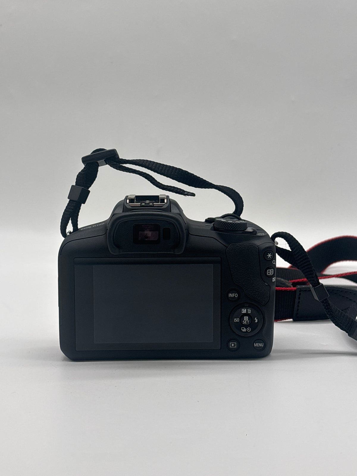 Canon EOS R100 Mirrorless Camera with RF-S 18-45mm Lens Black - Used