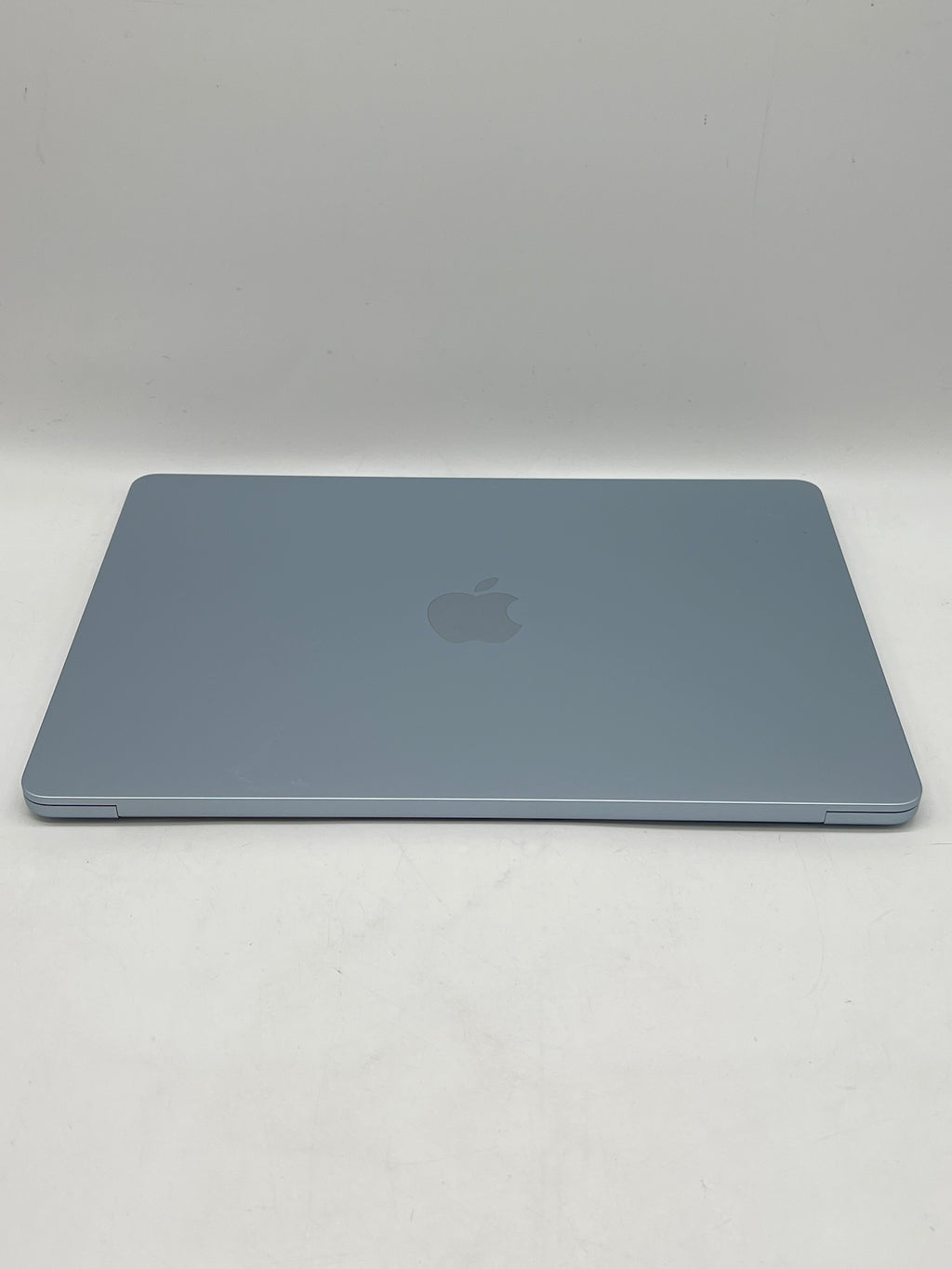 Apple MacBook Air 13" M4 A3240 16GB RAM 256GB SSD - Used